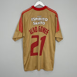 Image of the Benfica Nuno Gomes shirt from the 2004/05 season