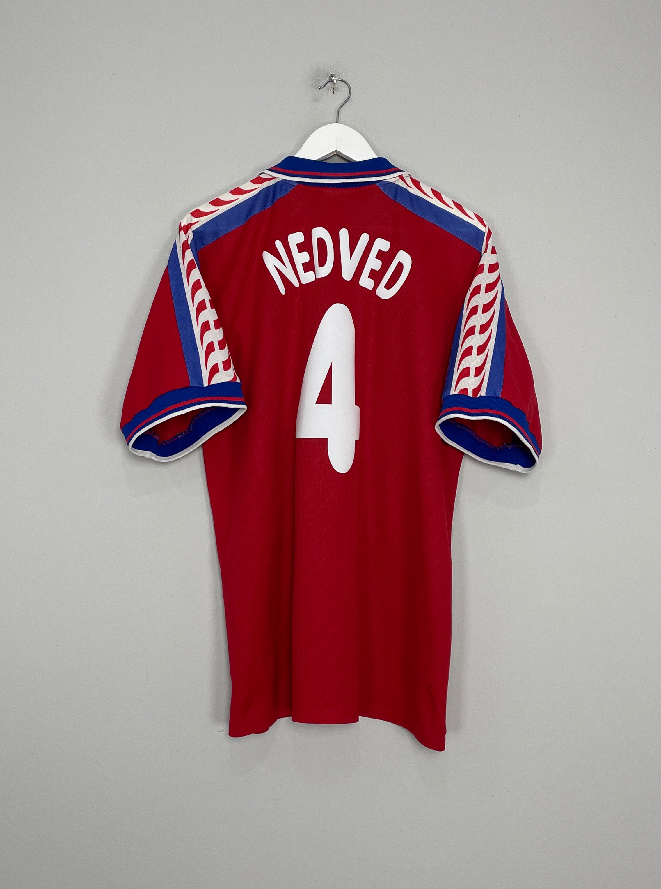 Image of the Czech Republic Nedved shirt from the 1996/98 season