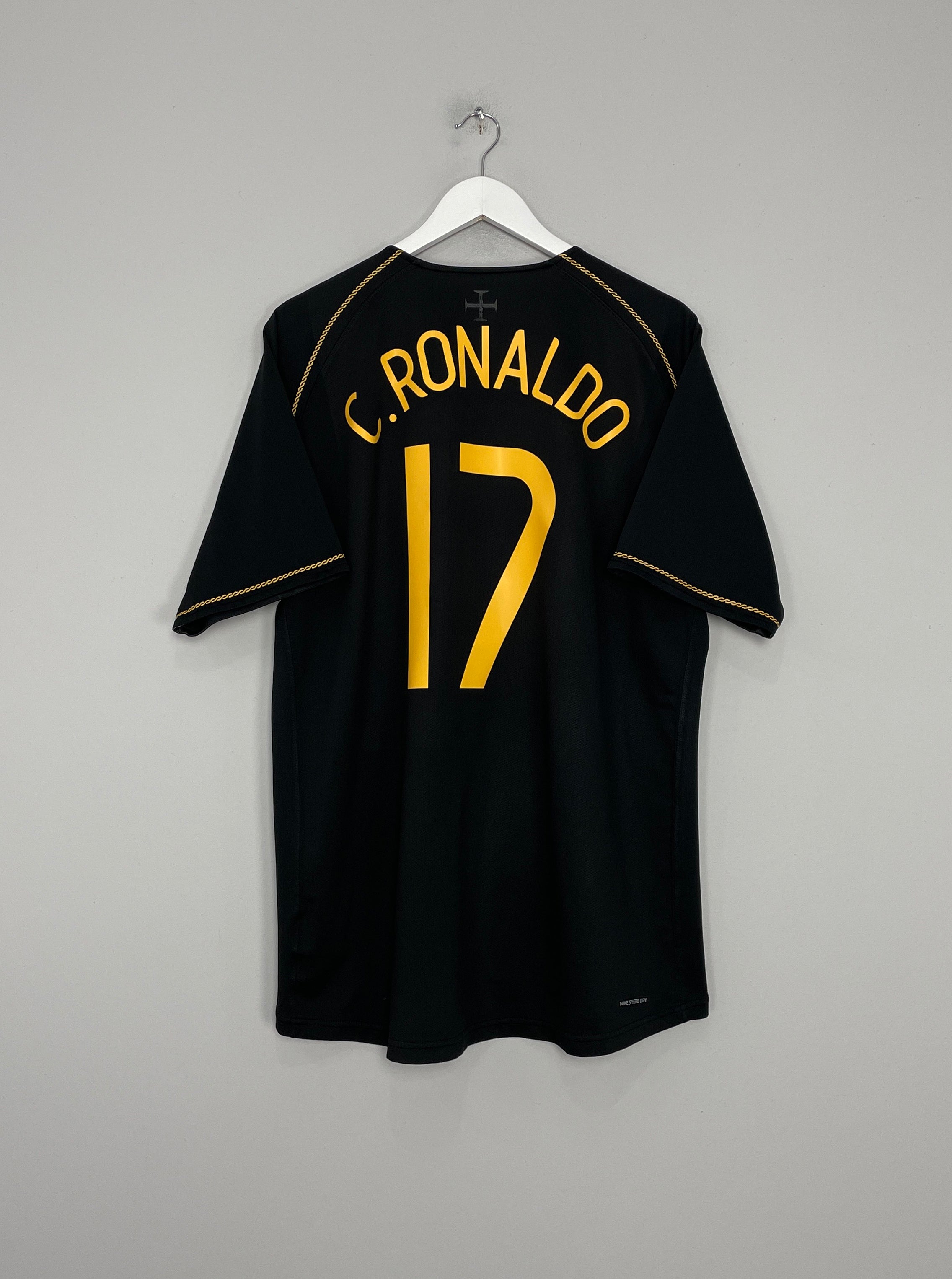 Image of the Portugal Ronaldo shirt from the 2006/07 season