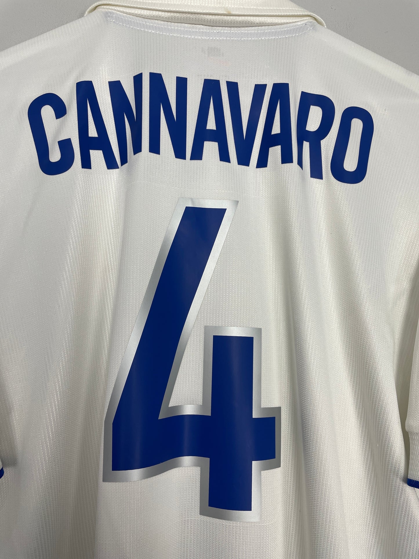 1997/98 ITALY CANNAVARO #4 AWAY SHIRT (L) NIKE