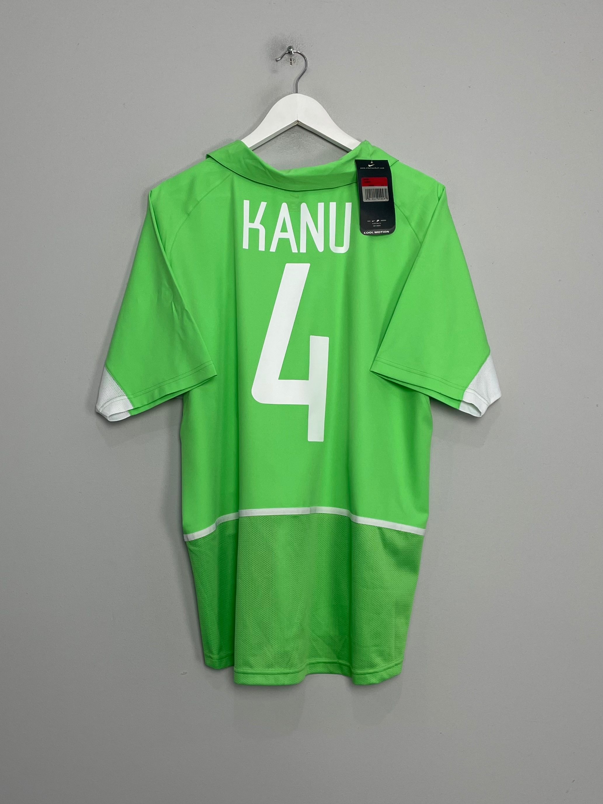 2002/04 NIGERIA KANU #4 *BNWT* HOME SHIRT (L) NIKE