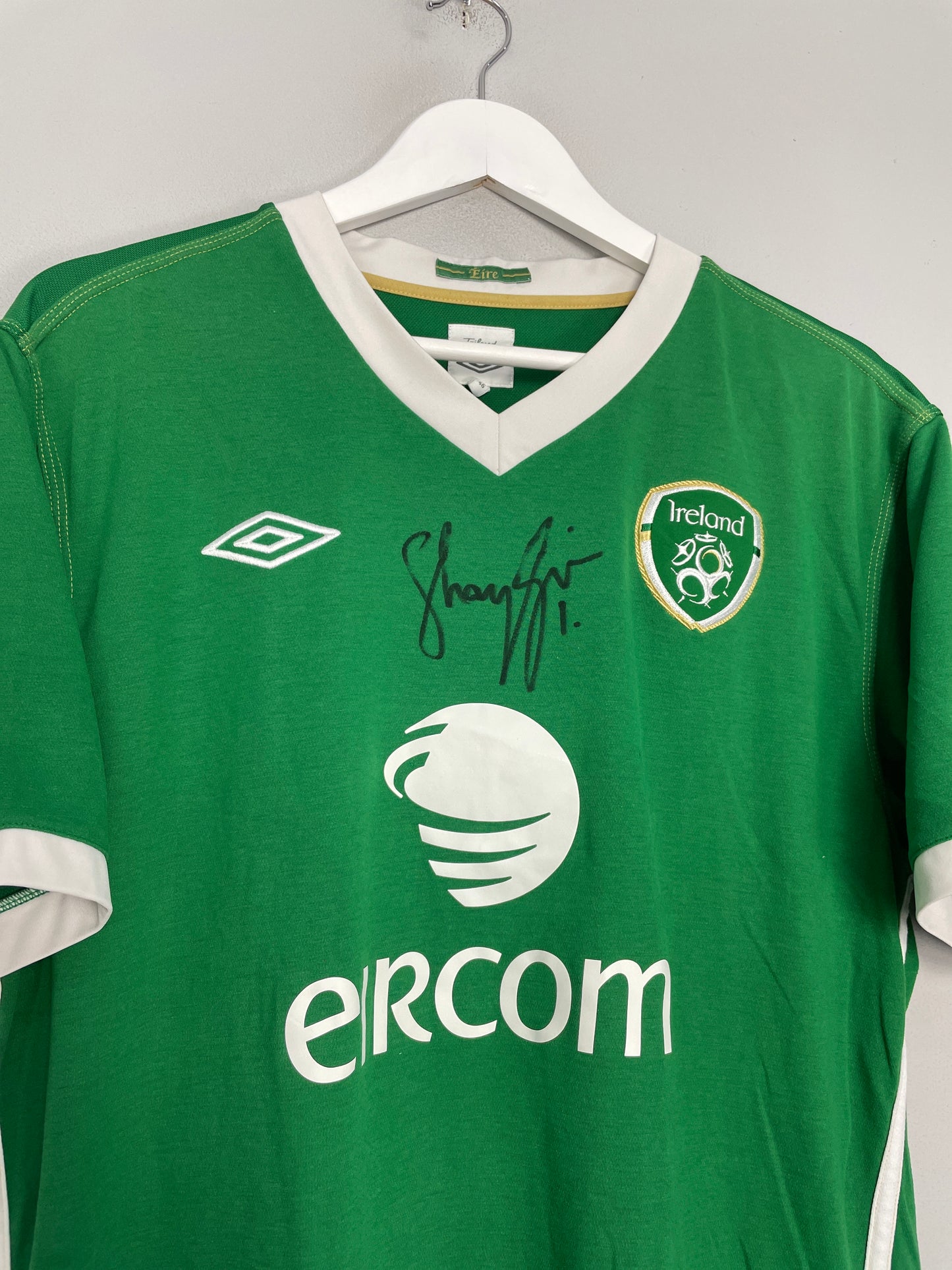 2010/11 IRELAND *SHAY GIVEN SIGNED* HOME SHIRT (XL) UMBRO