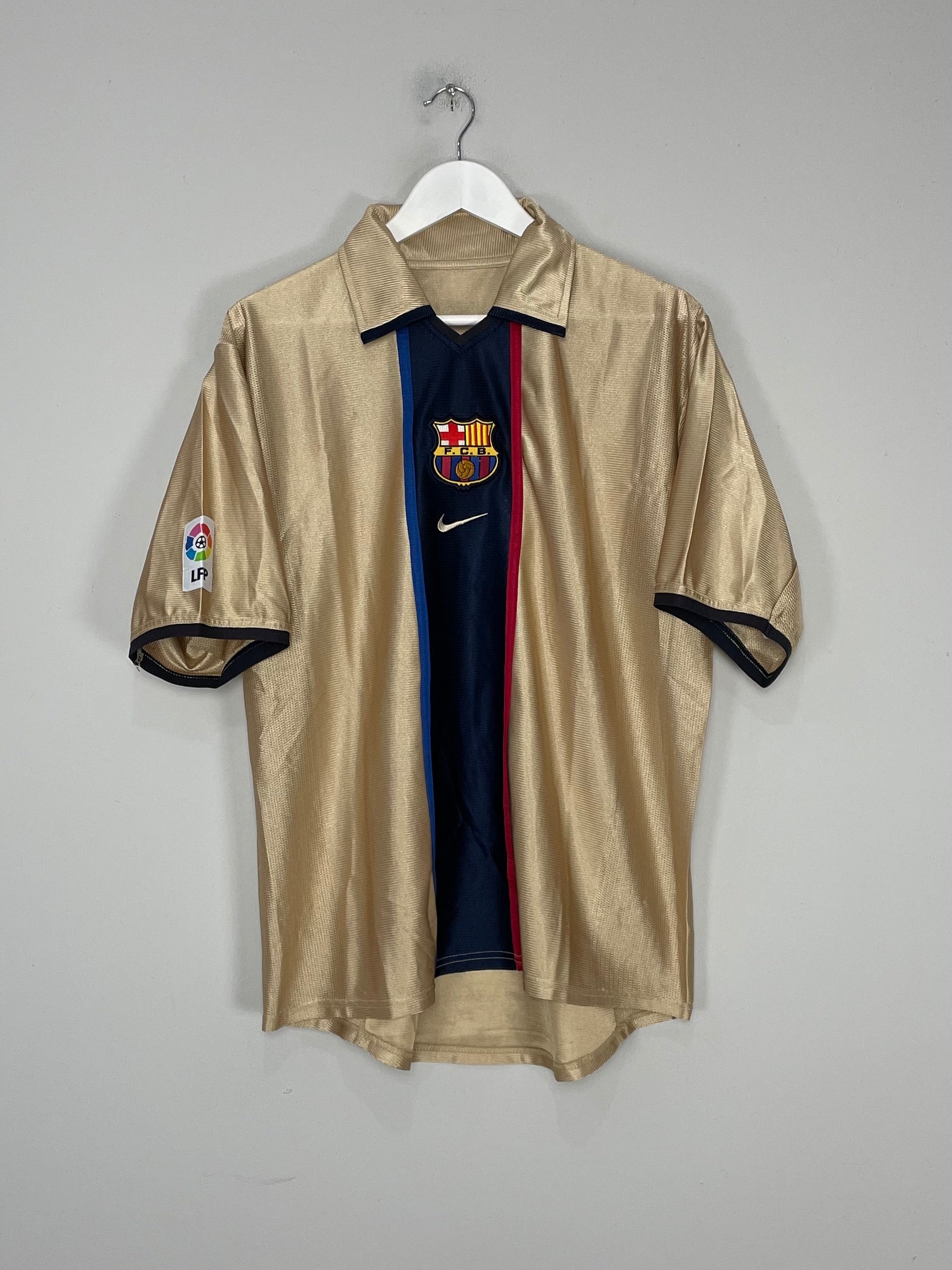 2001/03 BARCELONA AWAY SHIRT (L) NIKE