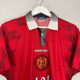 1996/98 MANCHESTER UNITED CANTONA #7 HOME SHIRT (M) UMBRO