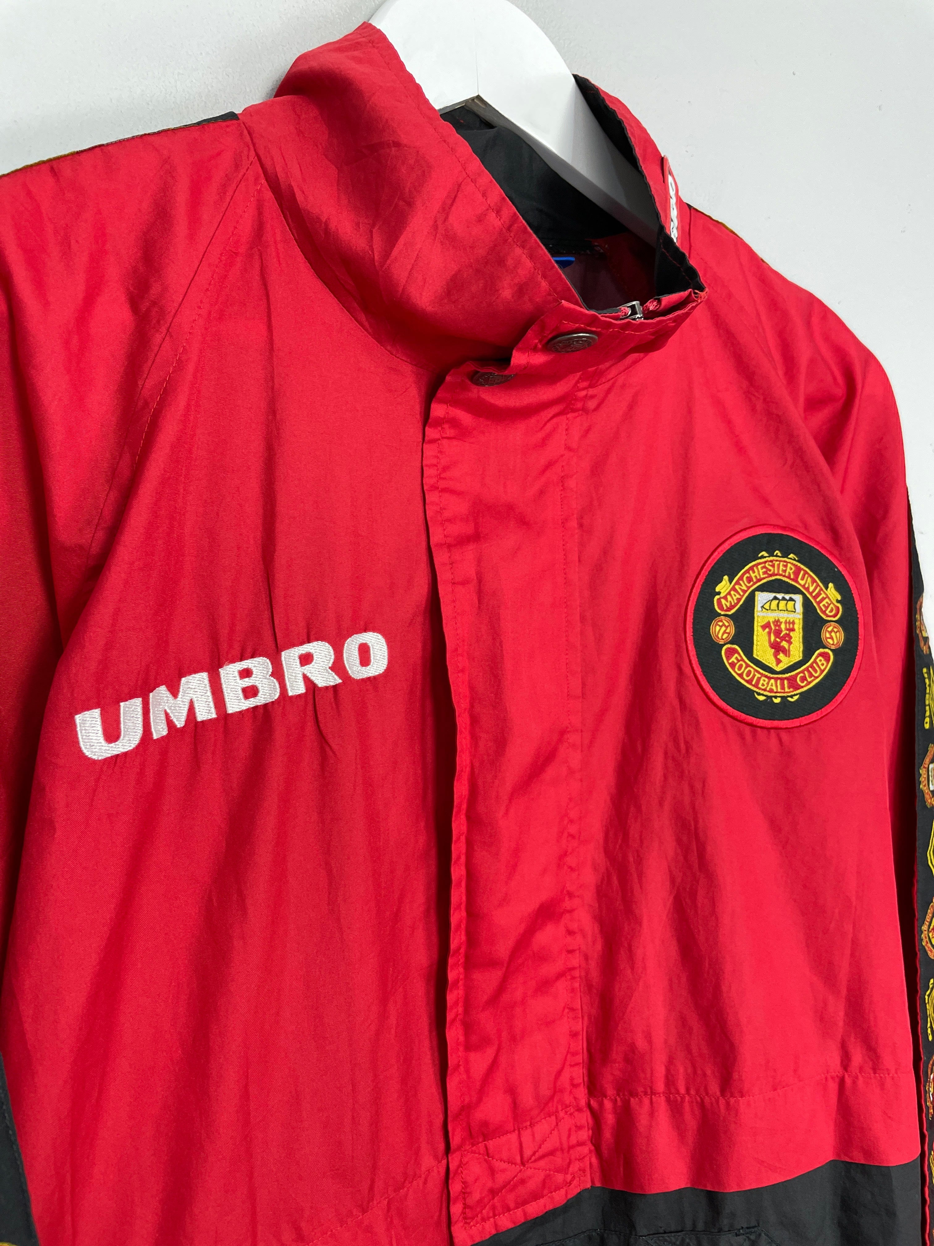 1996/97 MANCHESTER UNITED 1/2 ZIP TRAINING JACKET (M) UMBRO