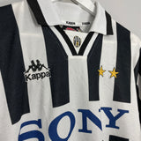 1995/96 JUVENTUS HOME SHIRT (XL) KAPPA