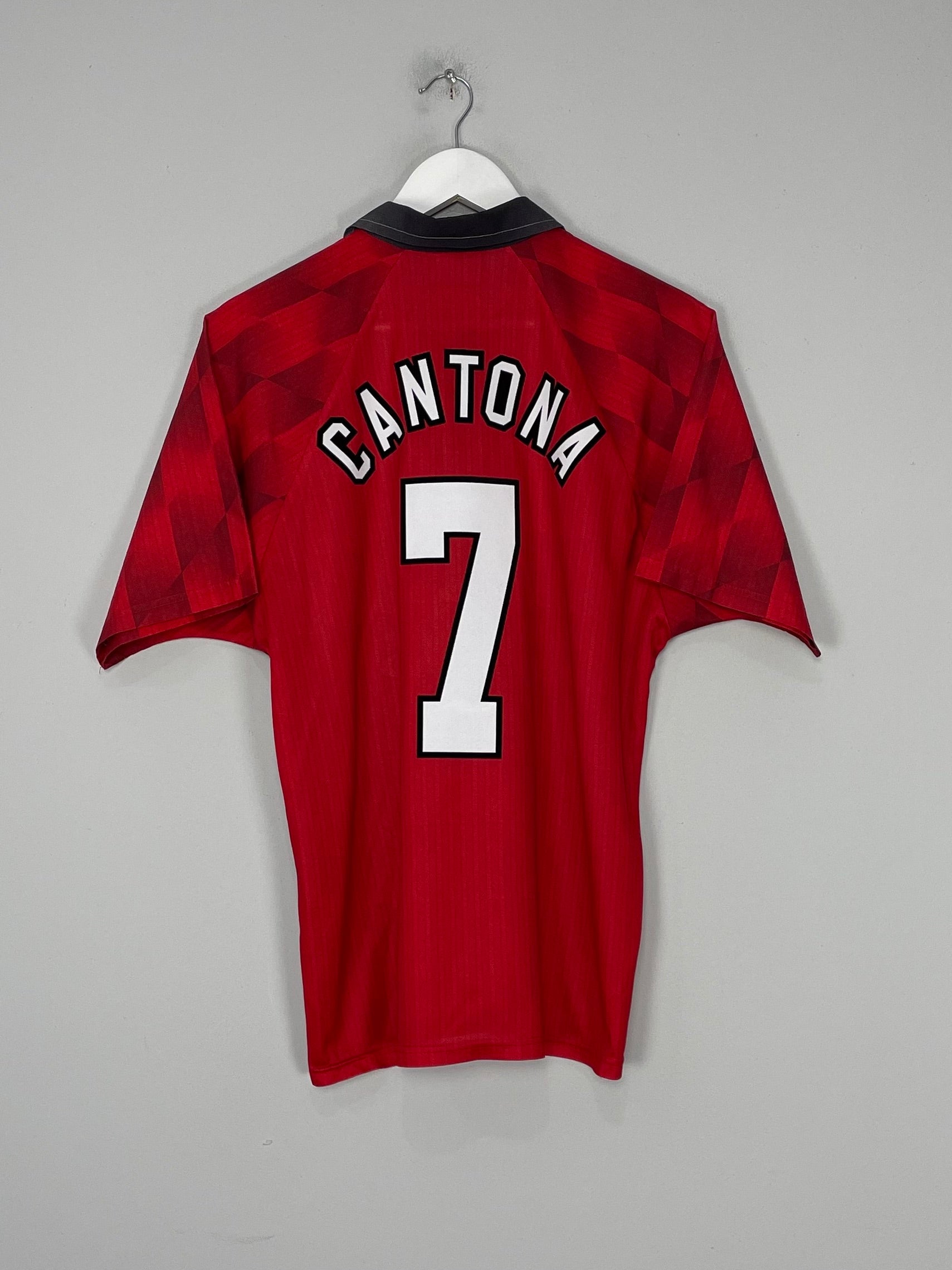 1996/98 MANCHESTER UNITED CANTONA #7 HOME SHIRT (M) UMBRO