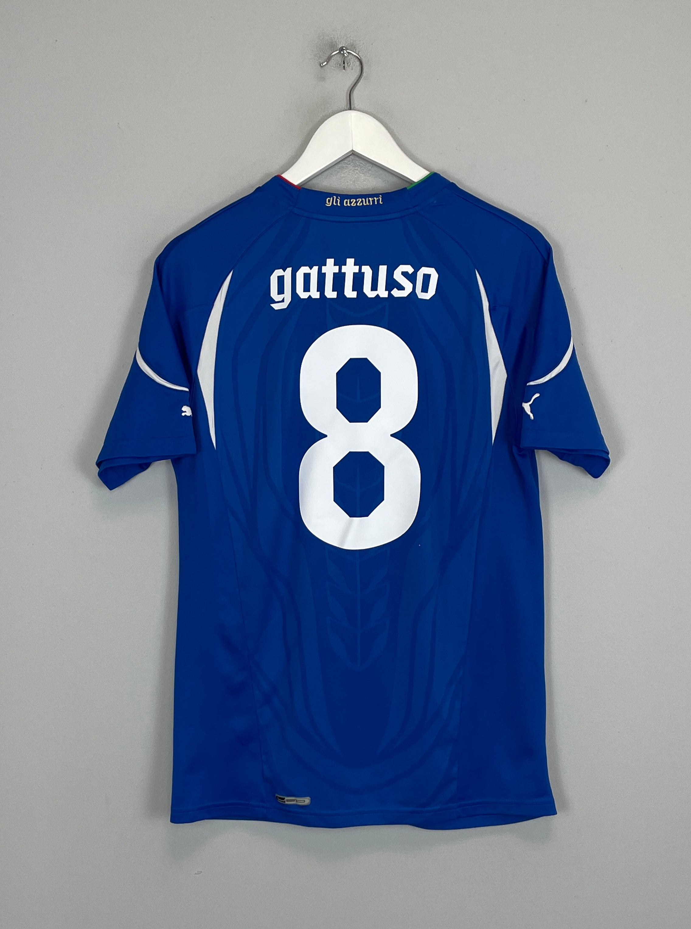 2010/12 ITALY GATTUSO #8 HOME SHIRT (M) PUMA