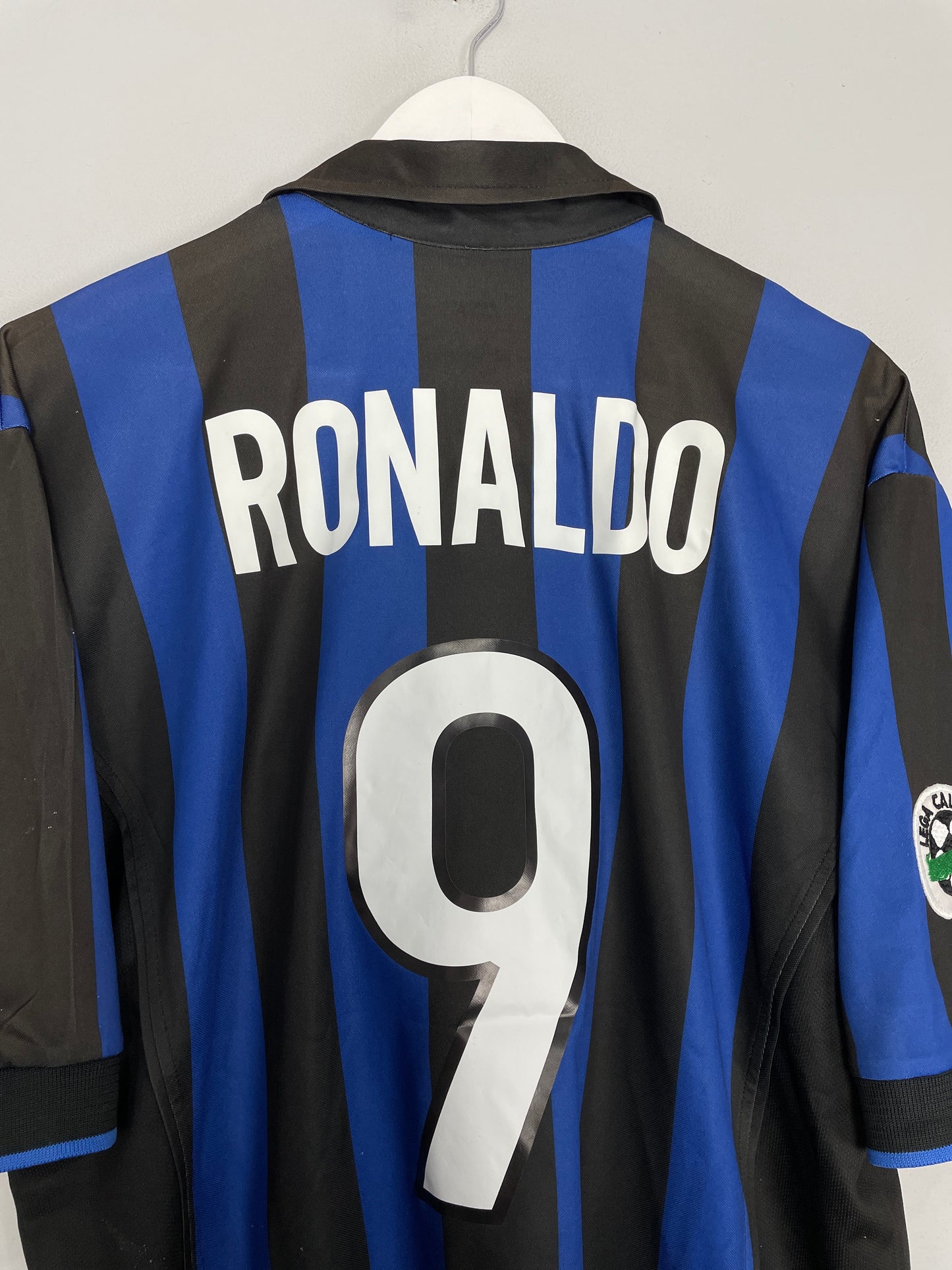 1998/99 INTER MILAN RONALDO #9 HOME SHIRT (L) NIKE