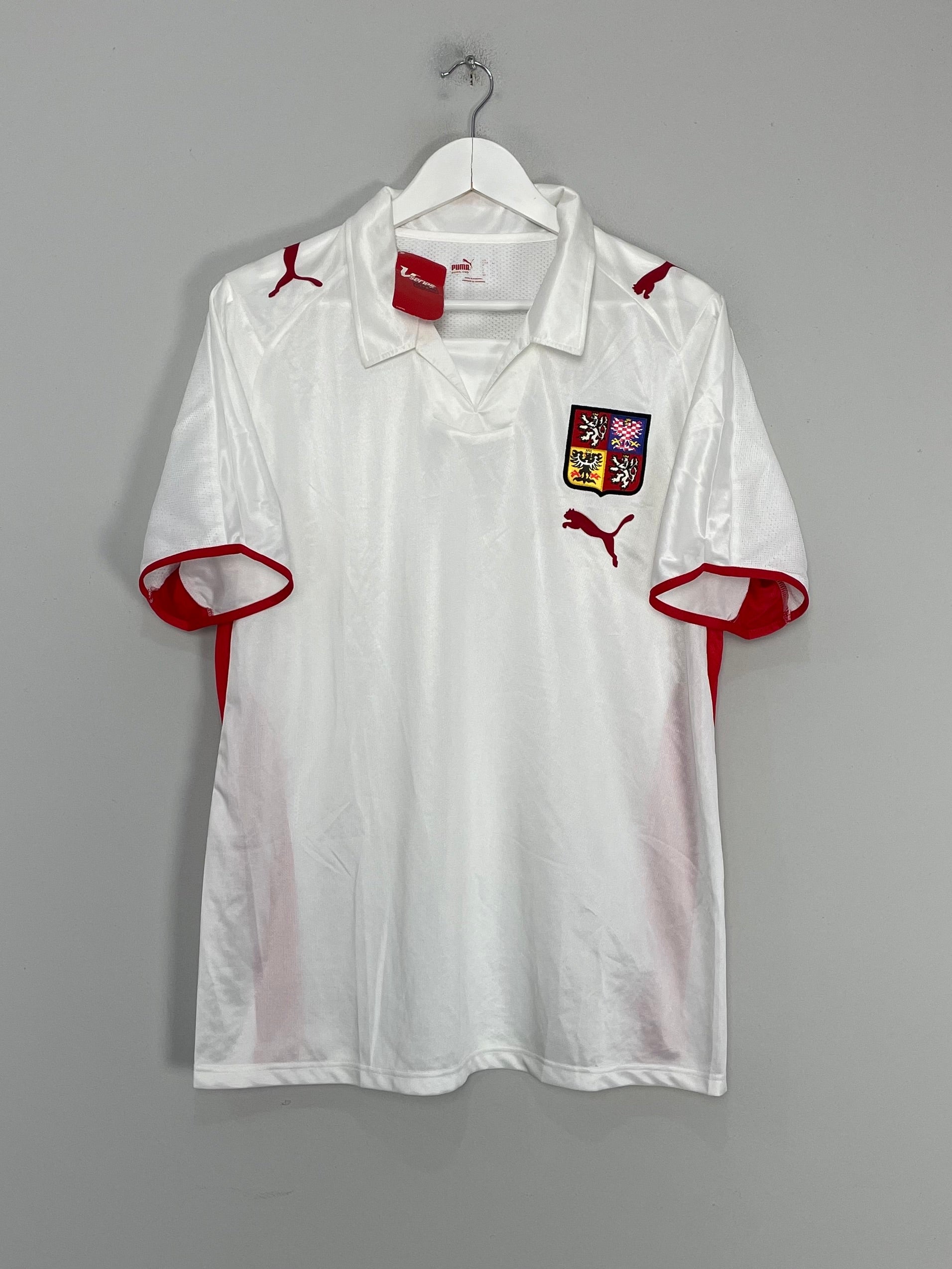 2008/09 CZECH REPUBLIC *BNWT* AWAY SHIRT (L) PUMA