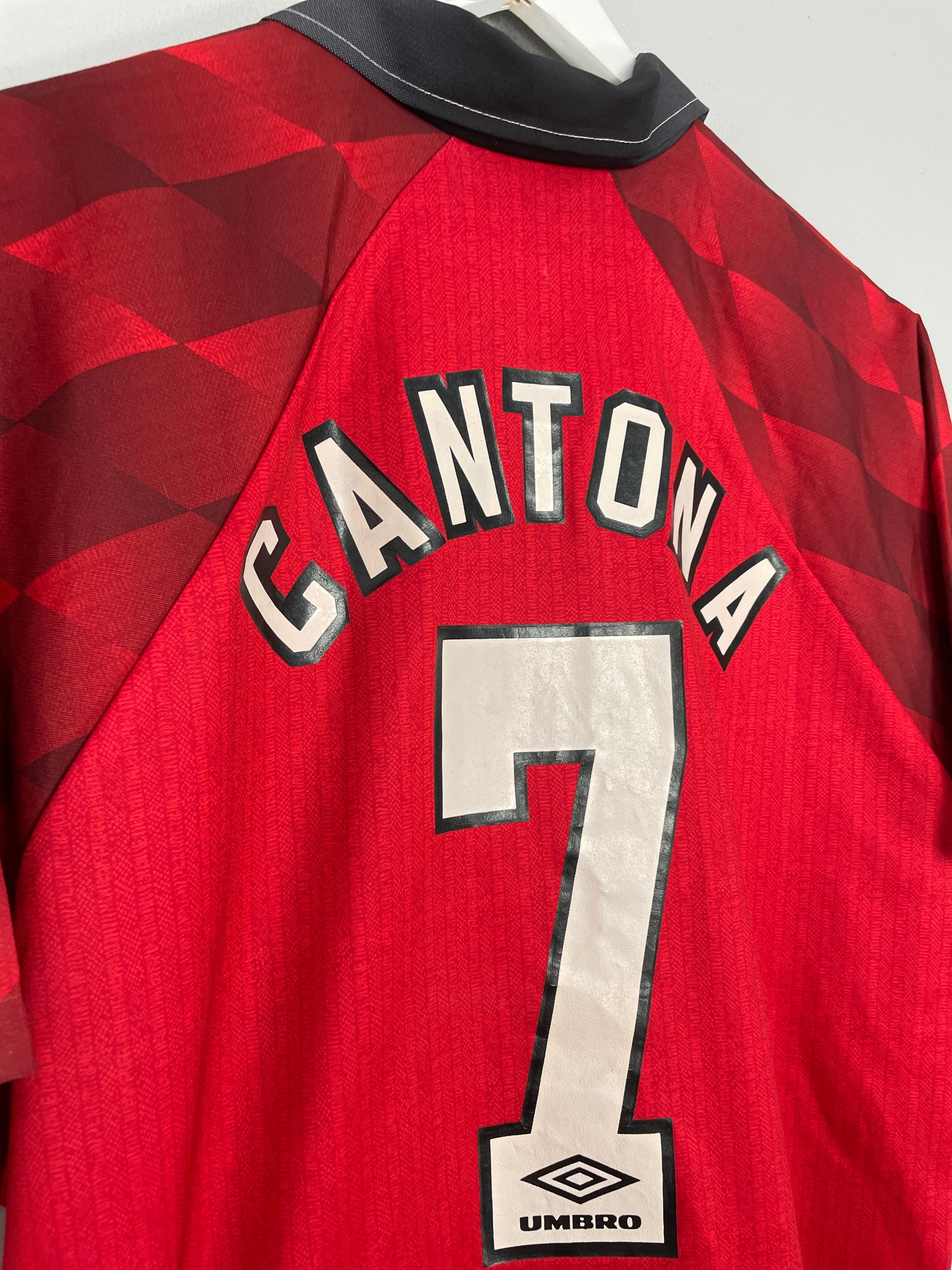 Manchester United 1996 - 1997 Home football Umbro Long sleeve Jersey #7  Cantona