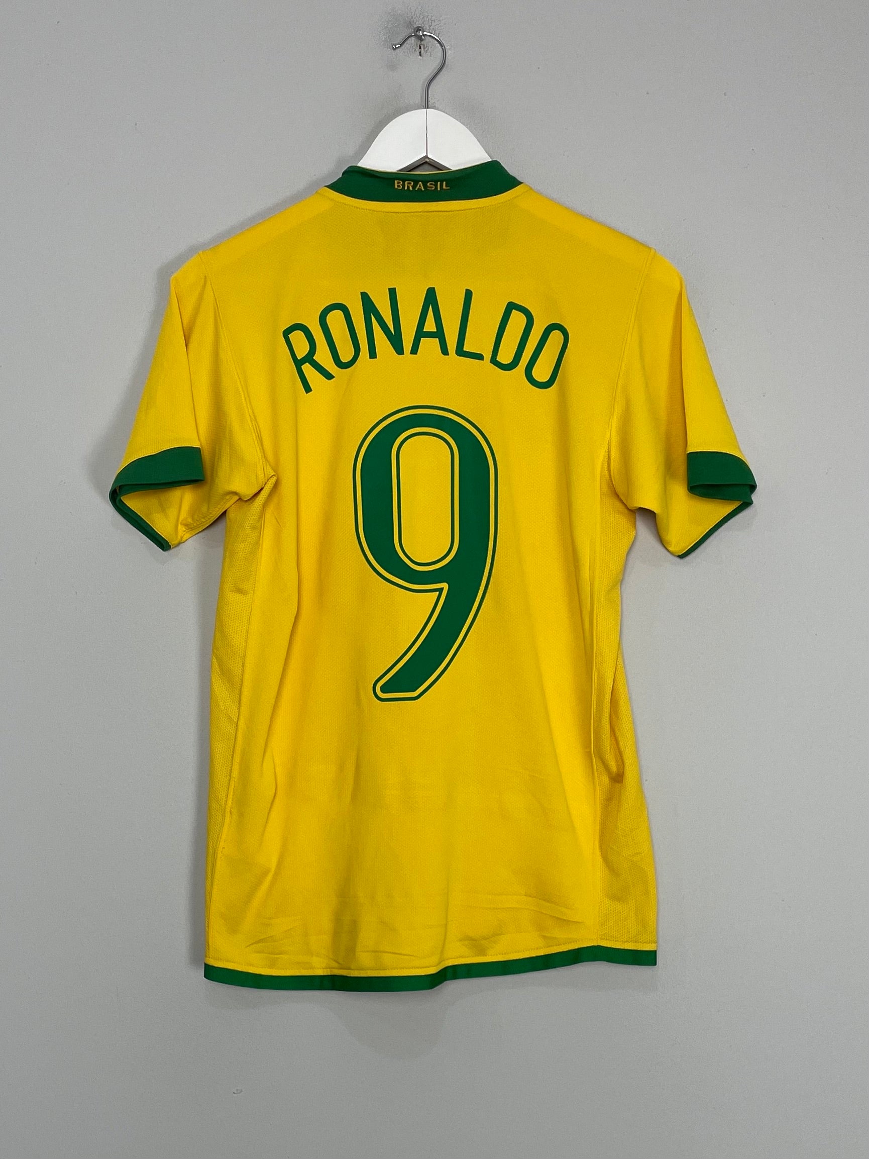 2006/08 BRAZIL RONALDO #9 HOME SHIRT (S) NIKE