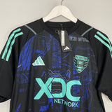 2023 DC UNITED *BNWT* ONE PLANET SHIRT (M) ADIDAS