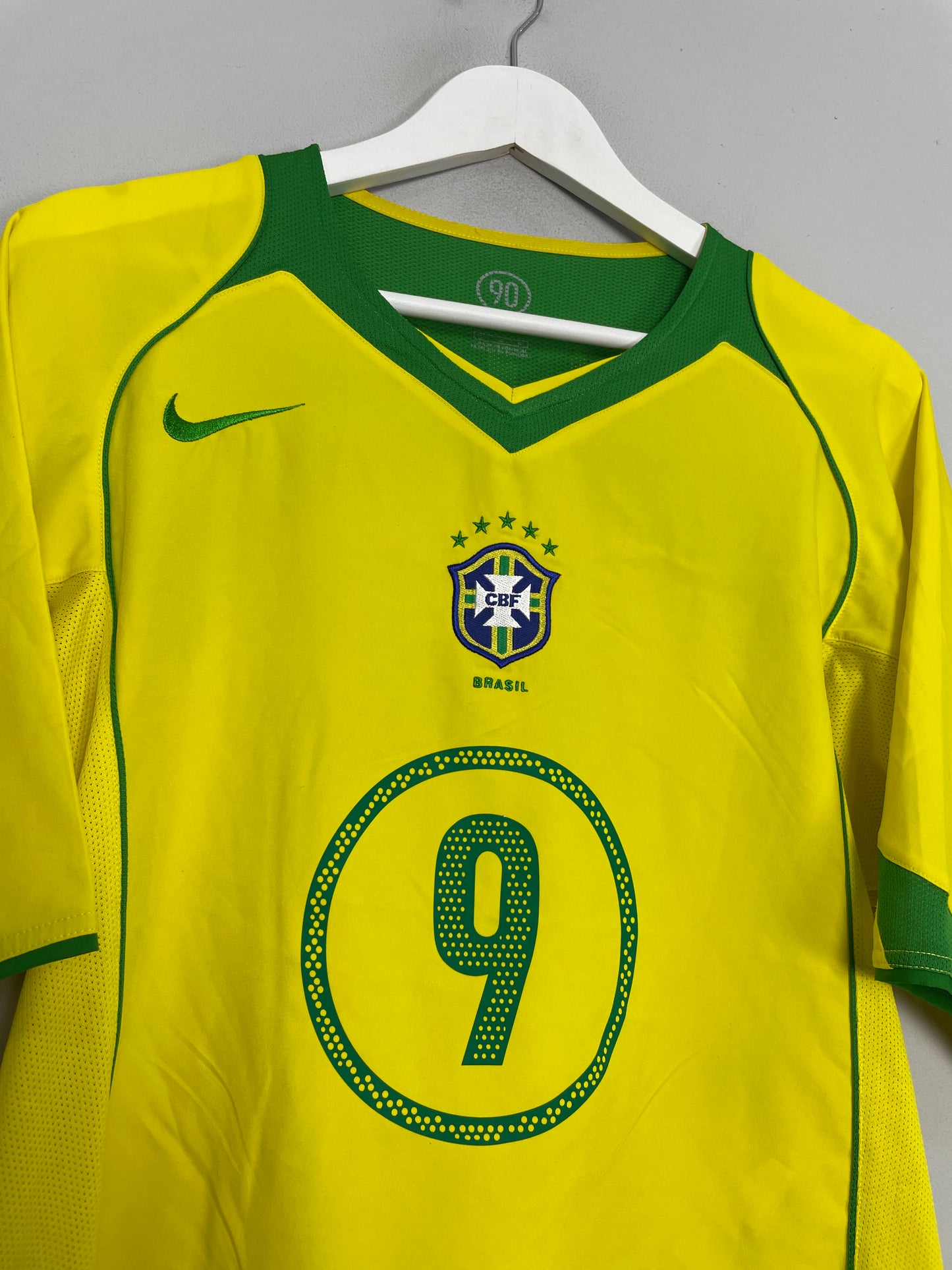 2004/06 BRAZIL RONALDO #9 HOME SHIRT (L) NIKE