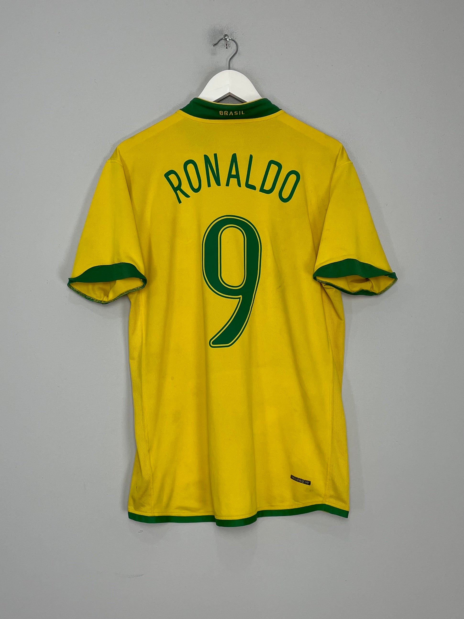 2006/07 BRAZIL RONALDO #9 HOME SHIRT (M) NIKE