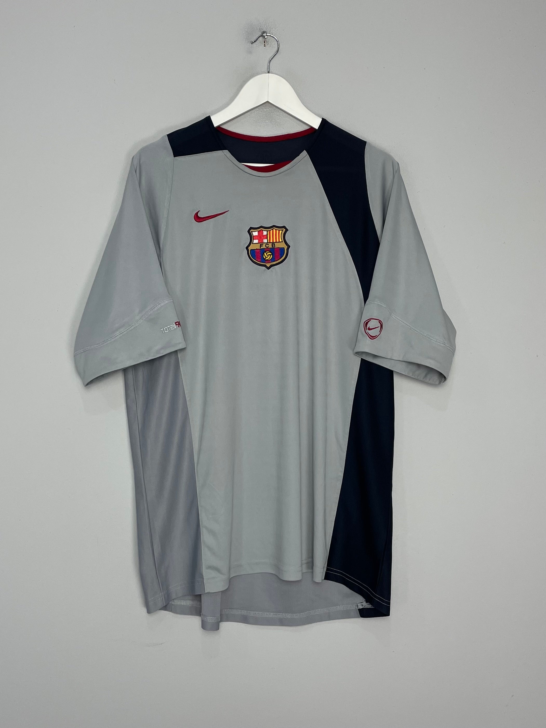 2004/05 BARCELONA TRAINING SHIRT (XL) NIKE