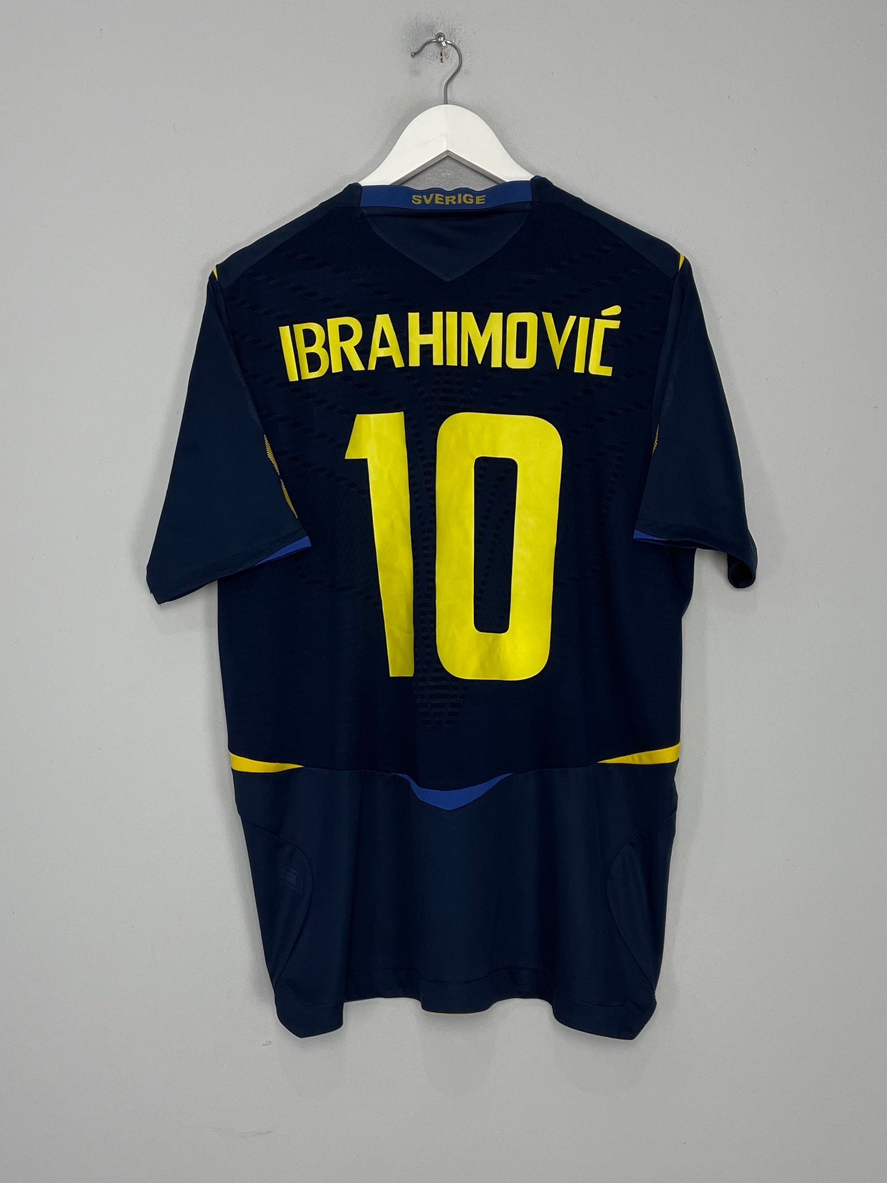 2008/09 SWEDEN IBRAHIMOVIC #9 AWAY SHIRT (L) UMBRO