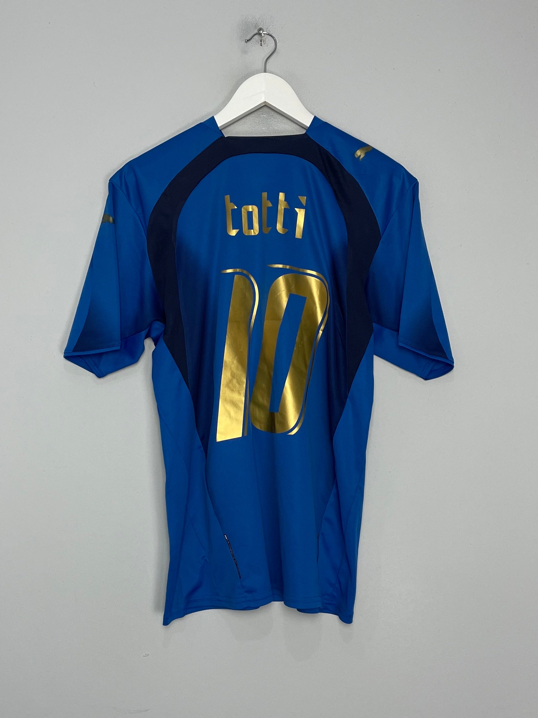 2006/07 ITALY TOTTI #10 HOME SHIRT (M) PUMA