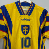 1997 SWEDEN DAHLIN #10 HOME SHIRT (M) ADIDAS