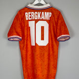 1994 NETHERLANDS BERGKAMP #10 HOME SHIRT (L) LOTTO