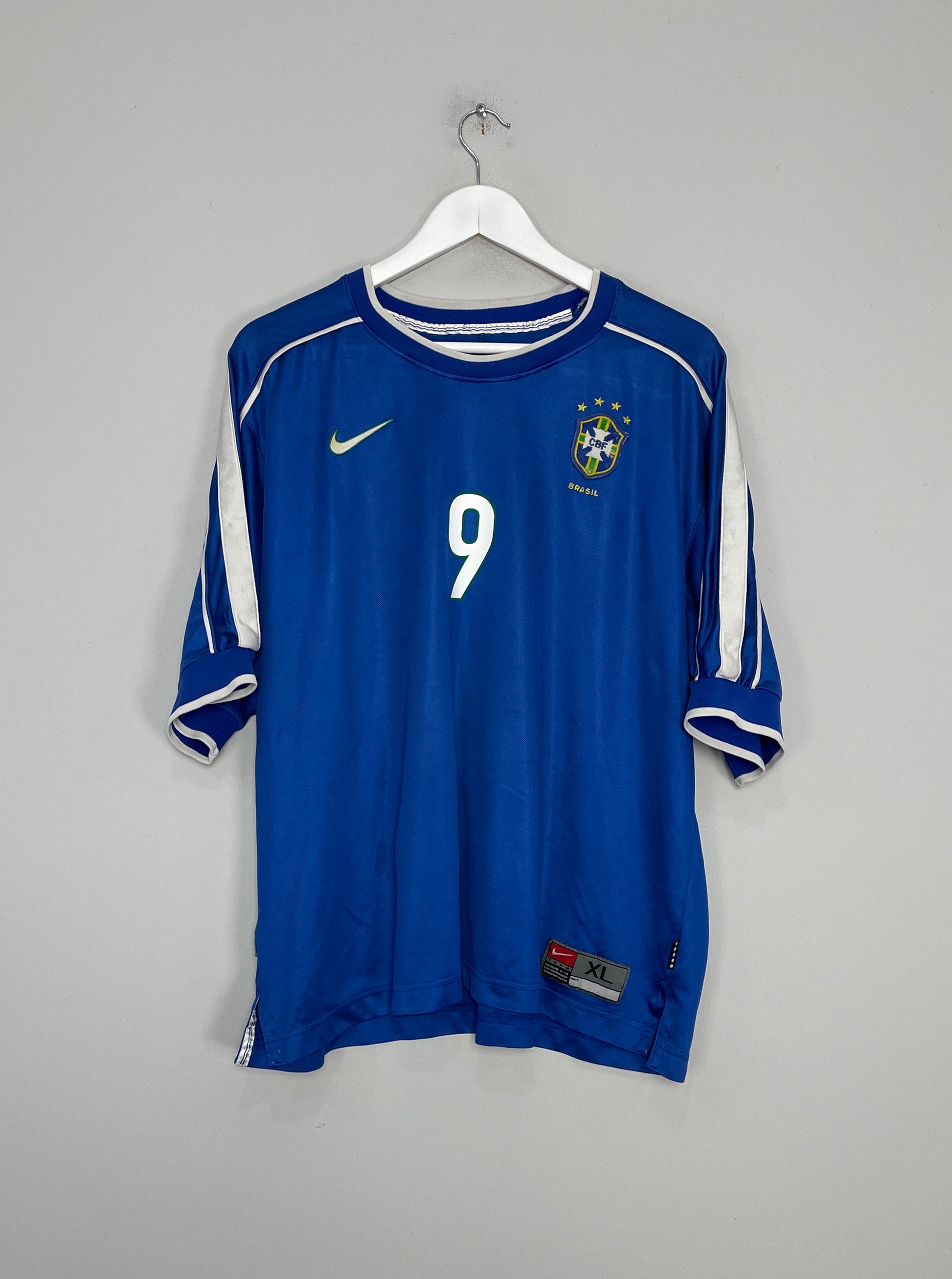 Historic Football Shirts Ltd on X: Brazil Ronaldo 9 Football Shirt 1998/00  Adults Large Nike #brazil #nike #ronaldo9 #vintagefootballshirt #vintage  #retro #footballshirt #footballshirts #soccerjersey #historicfootballshirts   / X