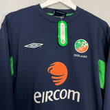 2001/03 IRELAND *BNWT* JUMPER (M) UMBRO