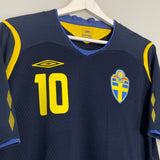 2008/09 SWEDEN IBRAHIMOVIC #10 AWAY SHIRT (L) UMBRO