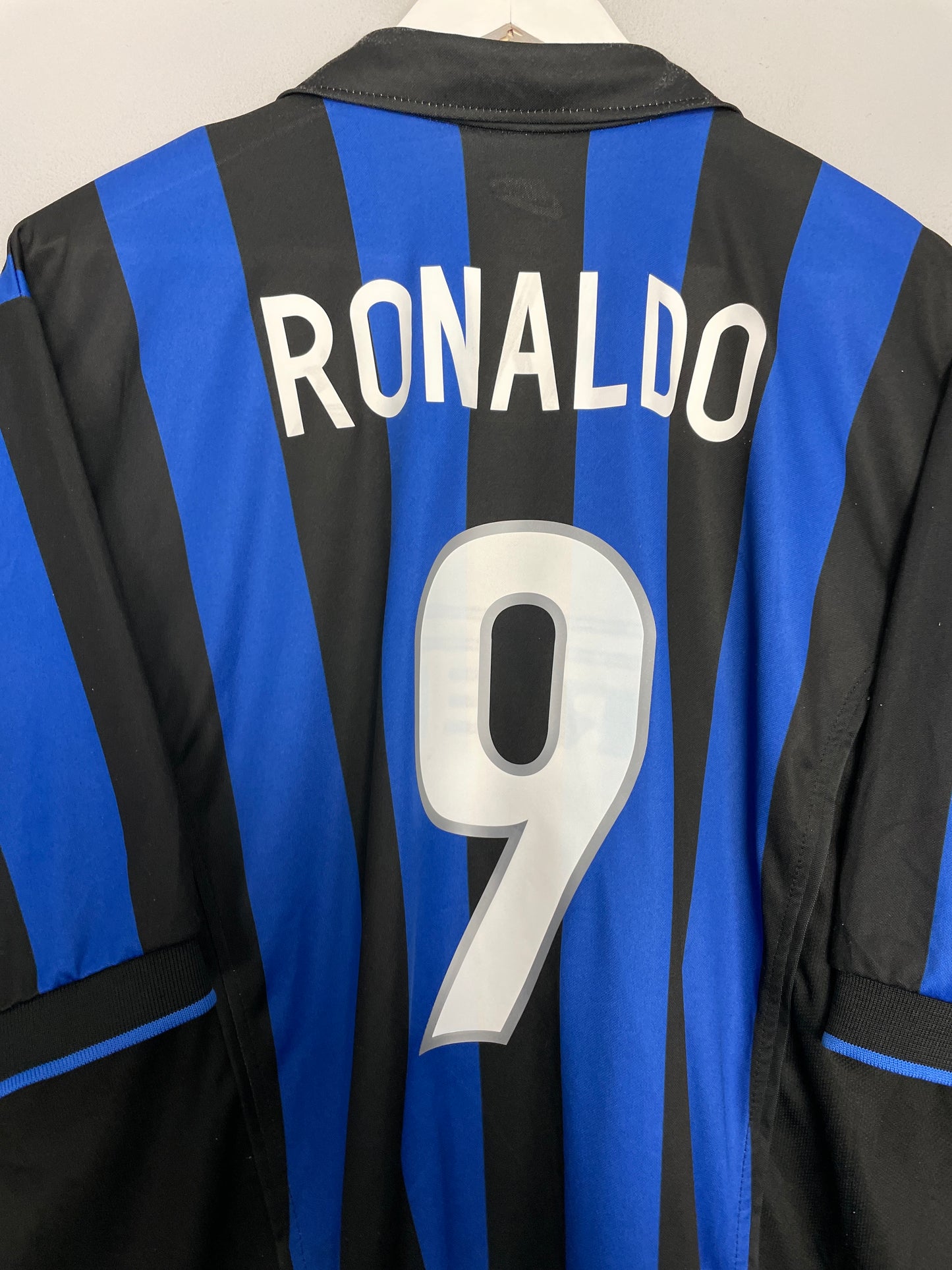 1998/99 INTER MILAN RONALDO #9 HOME SHIRT (XL) NIKE