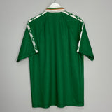 1996/98 IRELAND HOME SHIRT (L) UMBRO