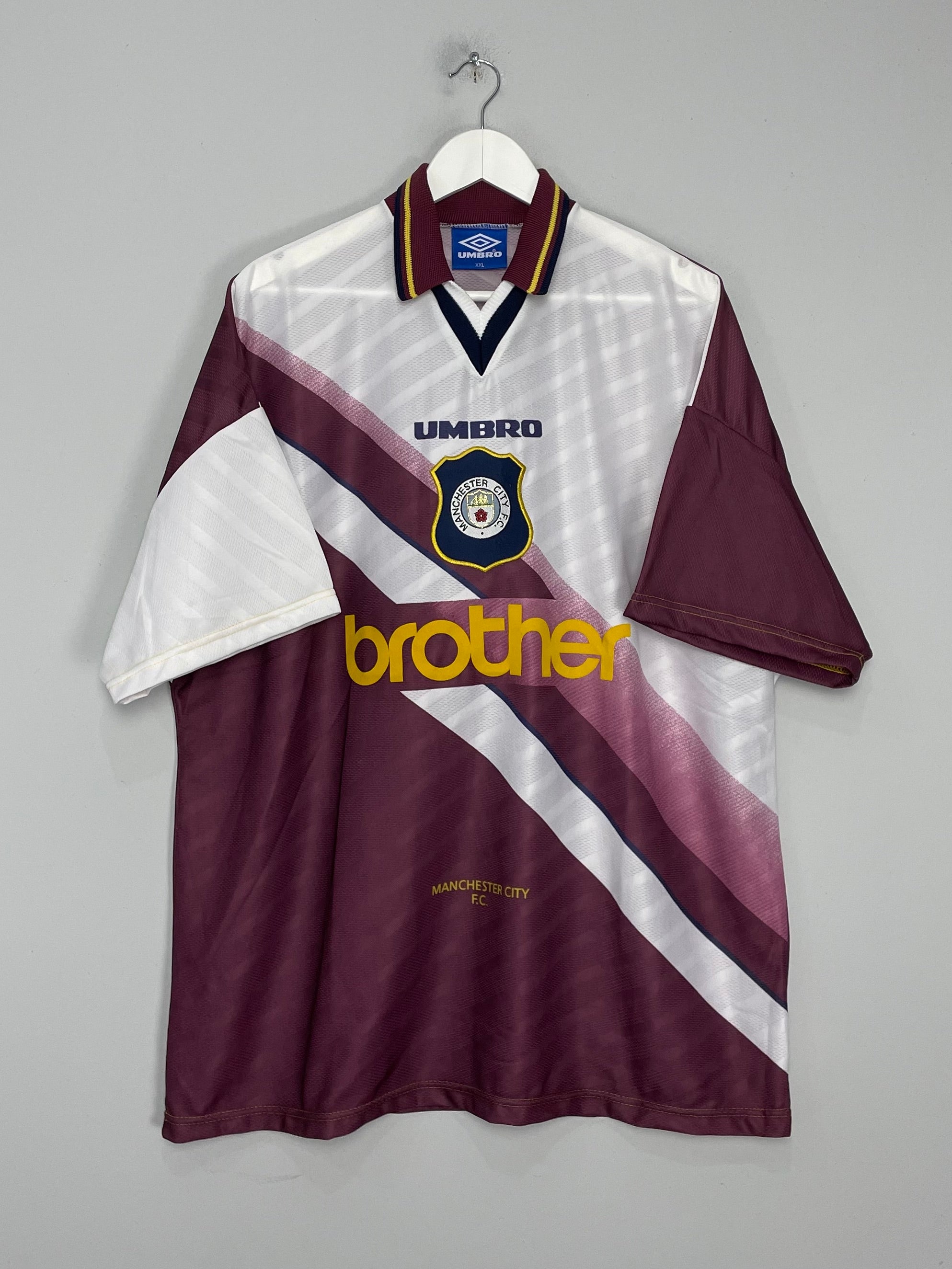 CULT KITS - 1996/97 MANCHESTER CITY AWAY SHIRT (XXL) UMBRO – Cult Kits