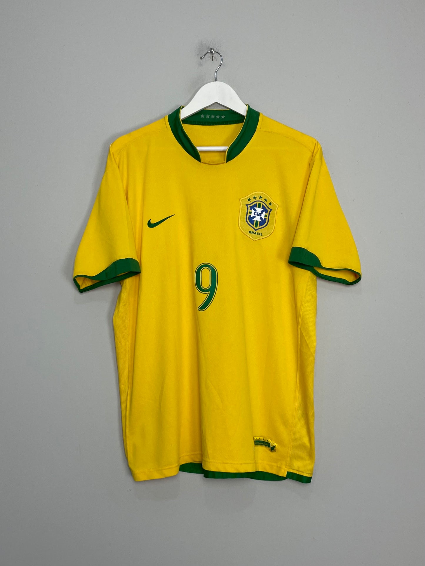 2006/08 BRAZIL RONALDO #9 HOME SHIRT (L) NIKE