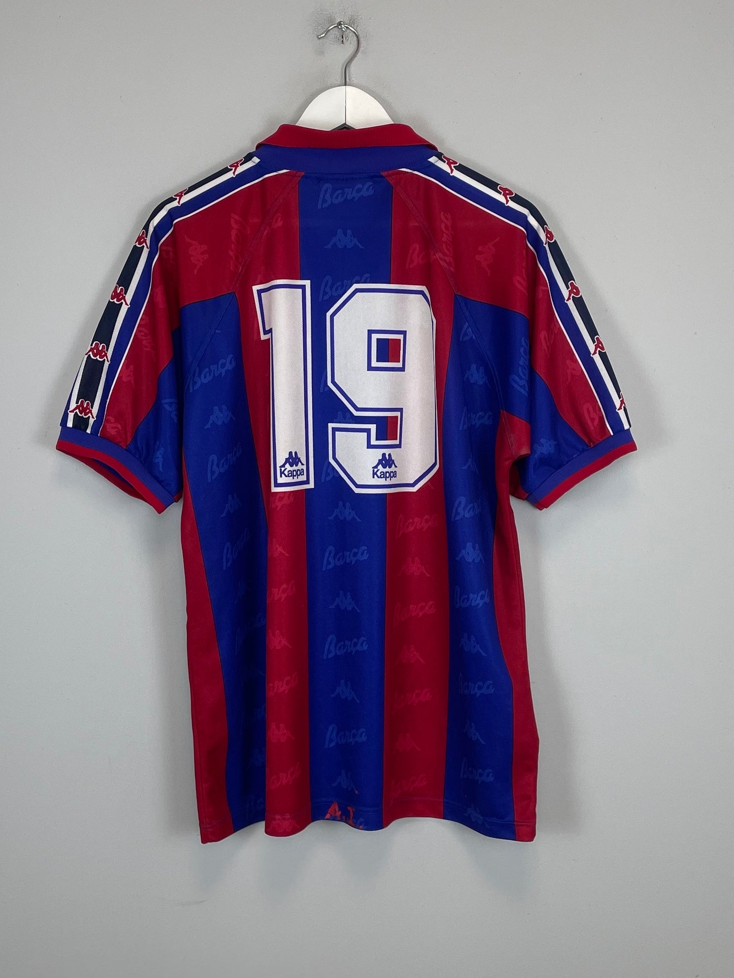 1995/97 BARCELONA #19 *PLAYER ISSUE* HOME SHIRT (XL) KAPPA