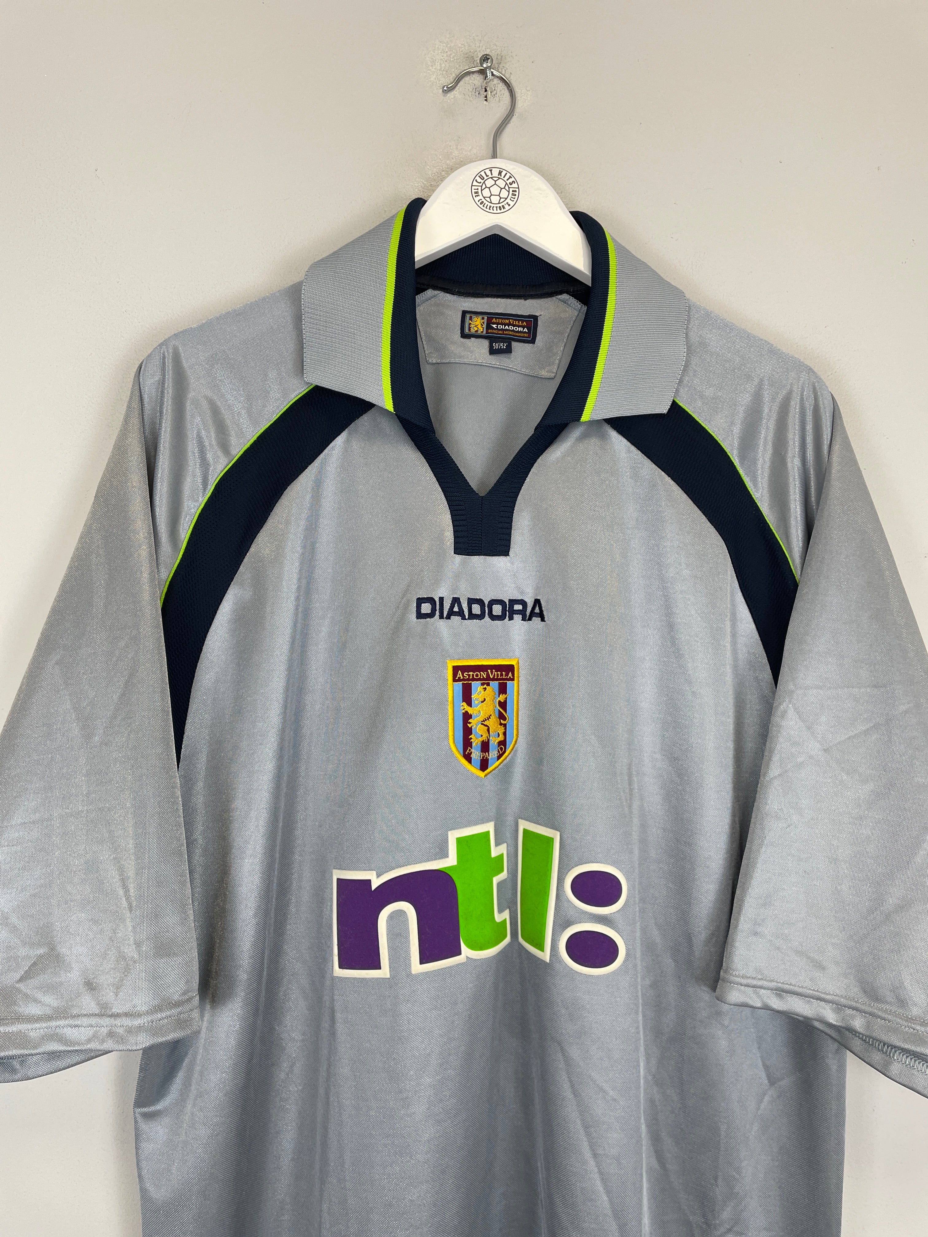 2001/02 Aston Villa away shirt by Diadora in excellent condition, size XXL. Features team badge and vibrant collar design.