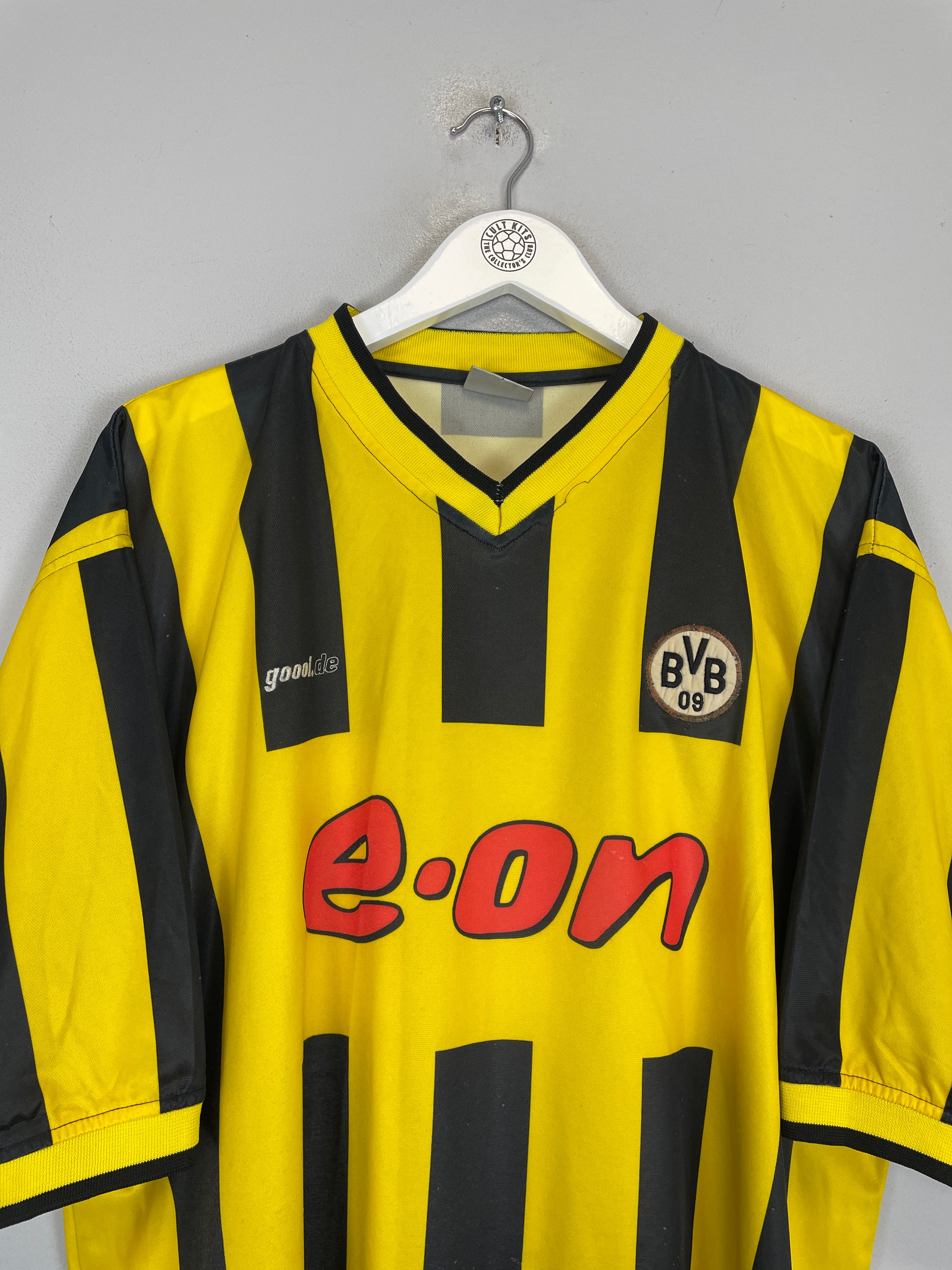 Borussia Dortmund 2000/02 home shirt in XL, featuring black and yellow stripes and a faded badge, by Goool.