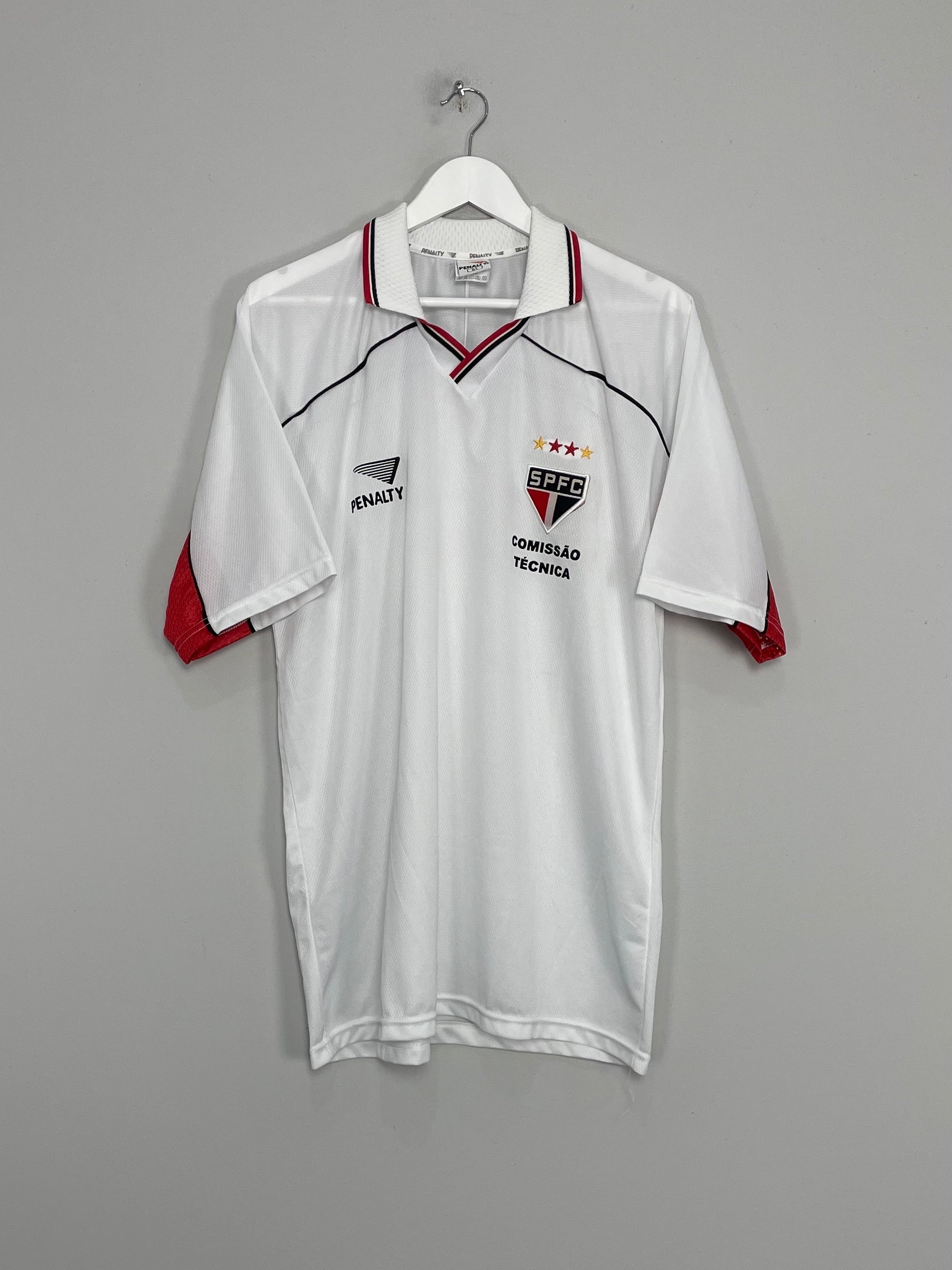 Image of the Sao Paulo shirt from the 2013/14 season