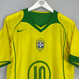 2004/06 BRAZIL RONALDINHO #10 HOME SHIRT (M) NIKE