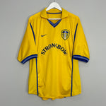 Image of the Leeds United shirt from the 2001/02 season