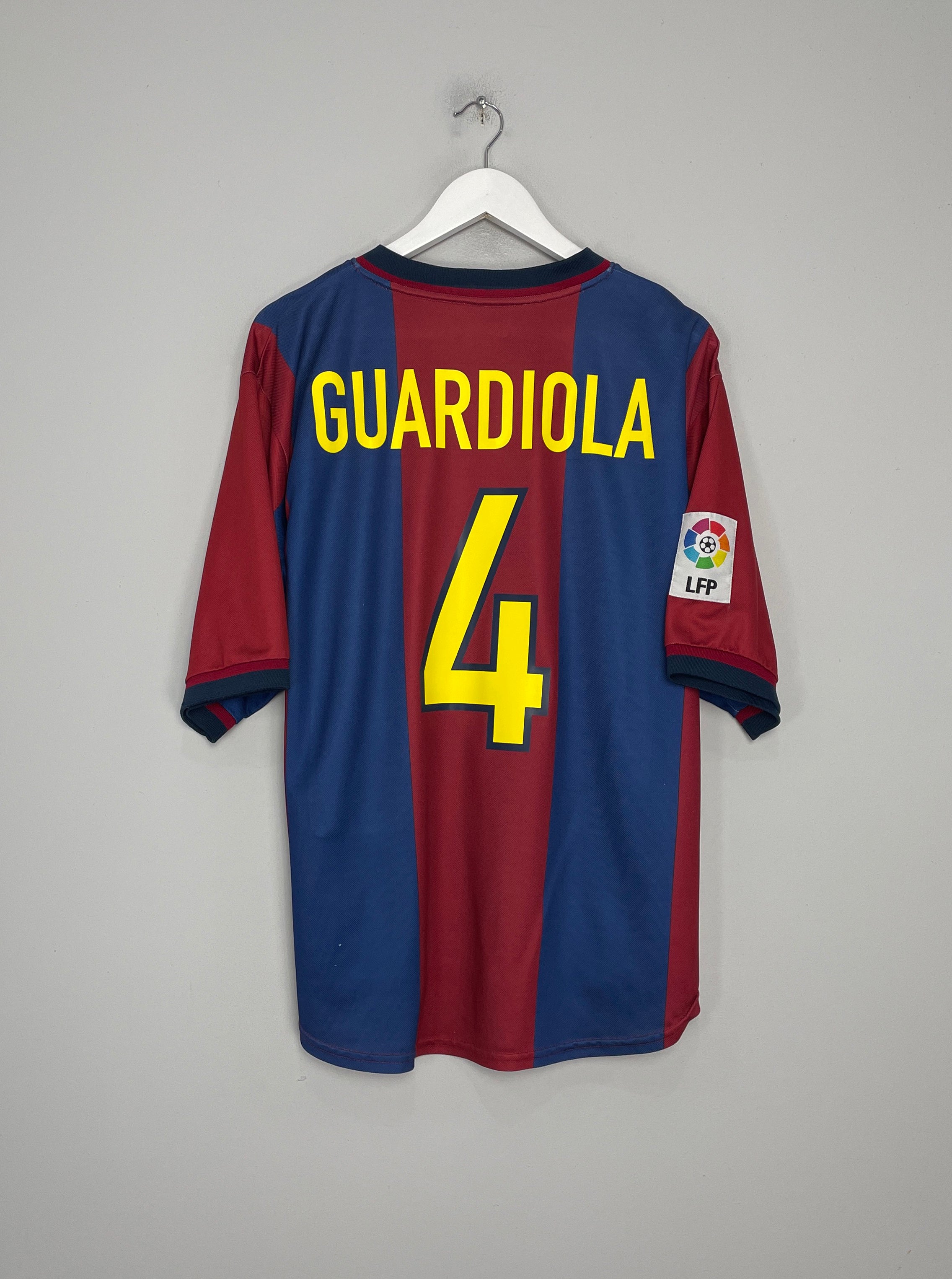 1998/00 BARCELONA GUARDIOLA #4 HOME SHIRT (XL) NIKE