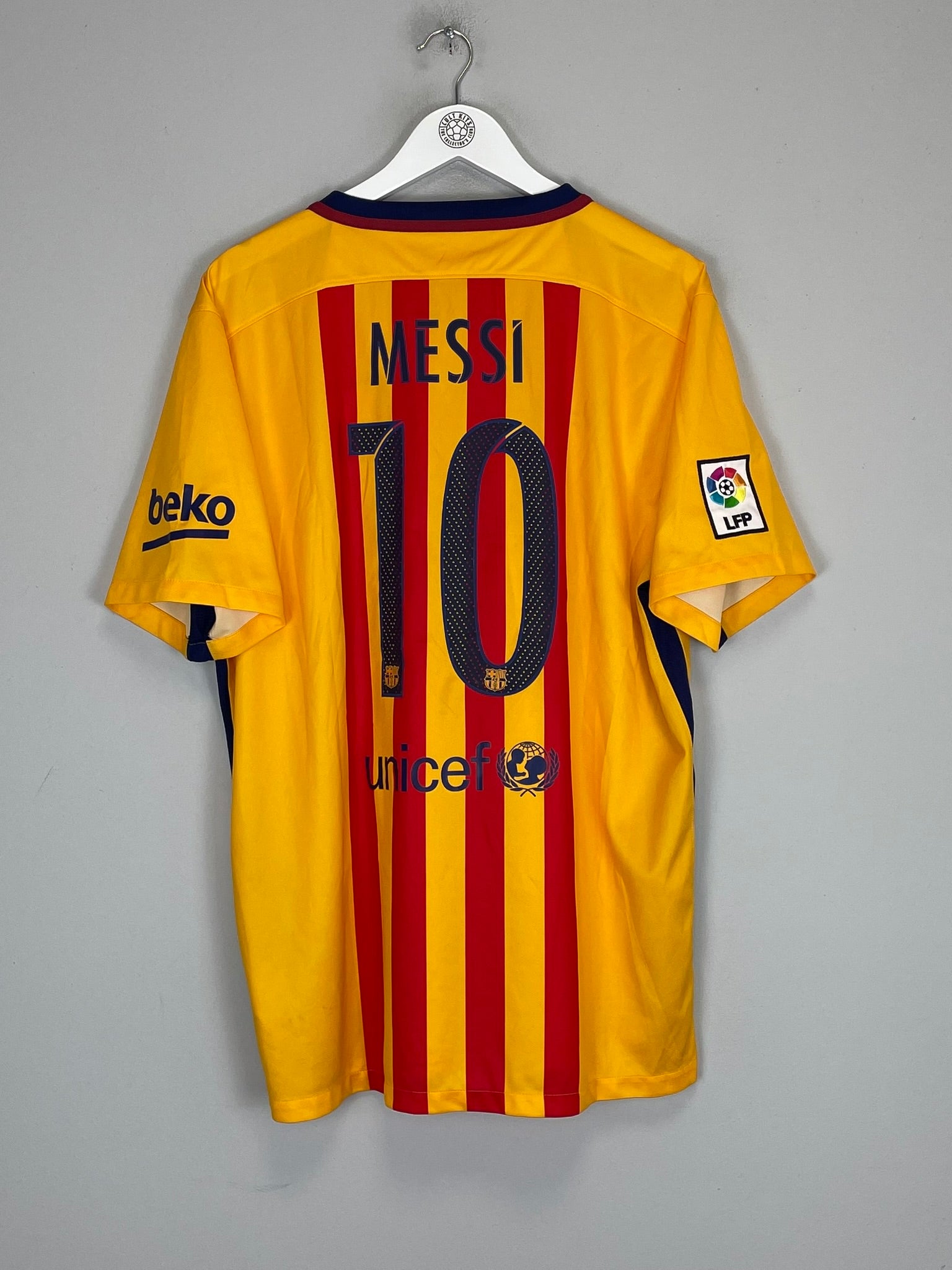 2015/16 BARCELONA MESSI #10 AWAY SHIRT (XL) NIKE