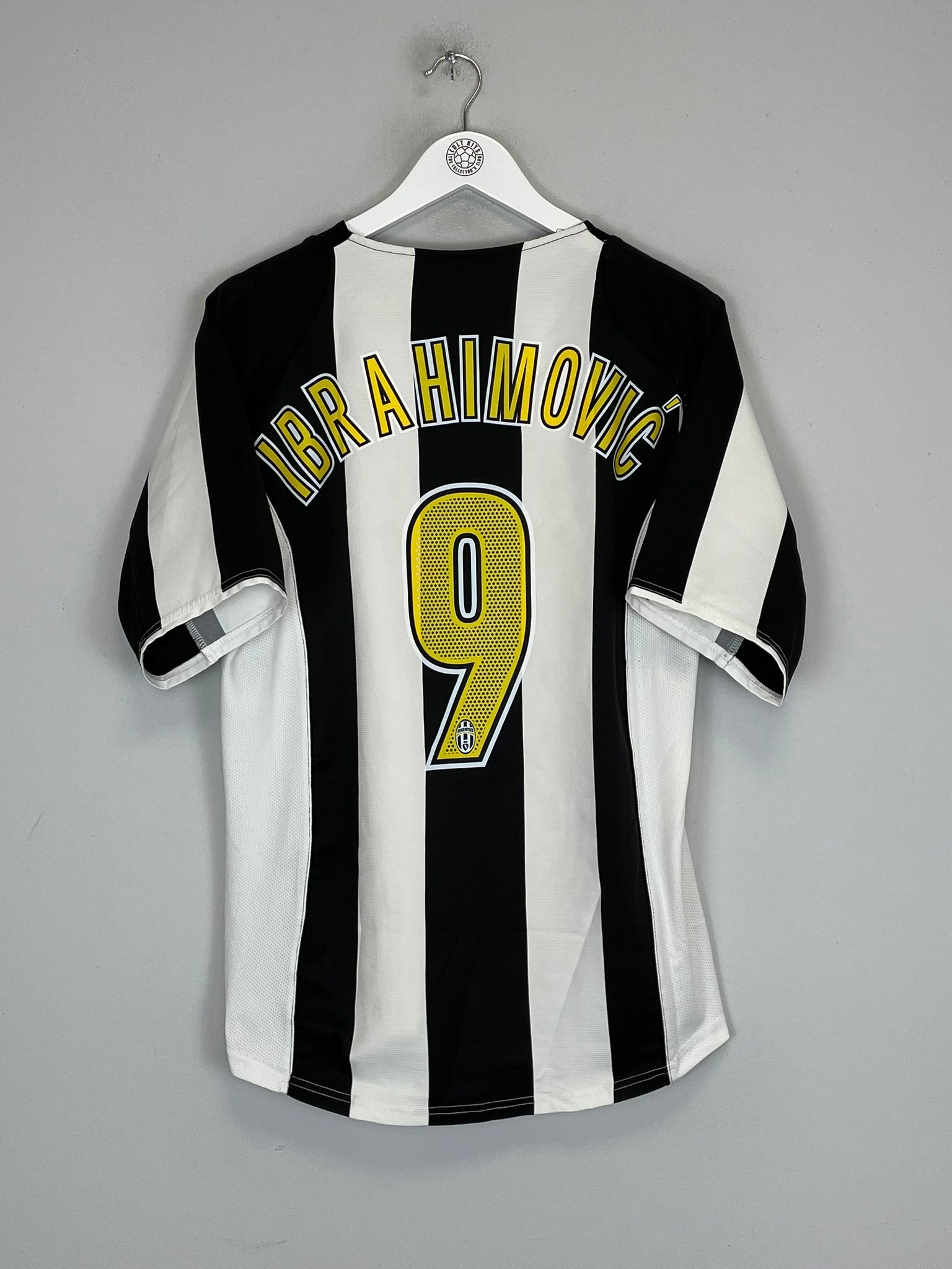 2004/05 JUVENTUS IBRAHIMOVIC #9 HOME SHIRT (M) NIKE