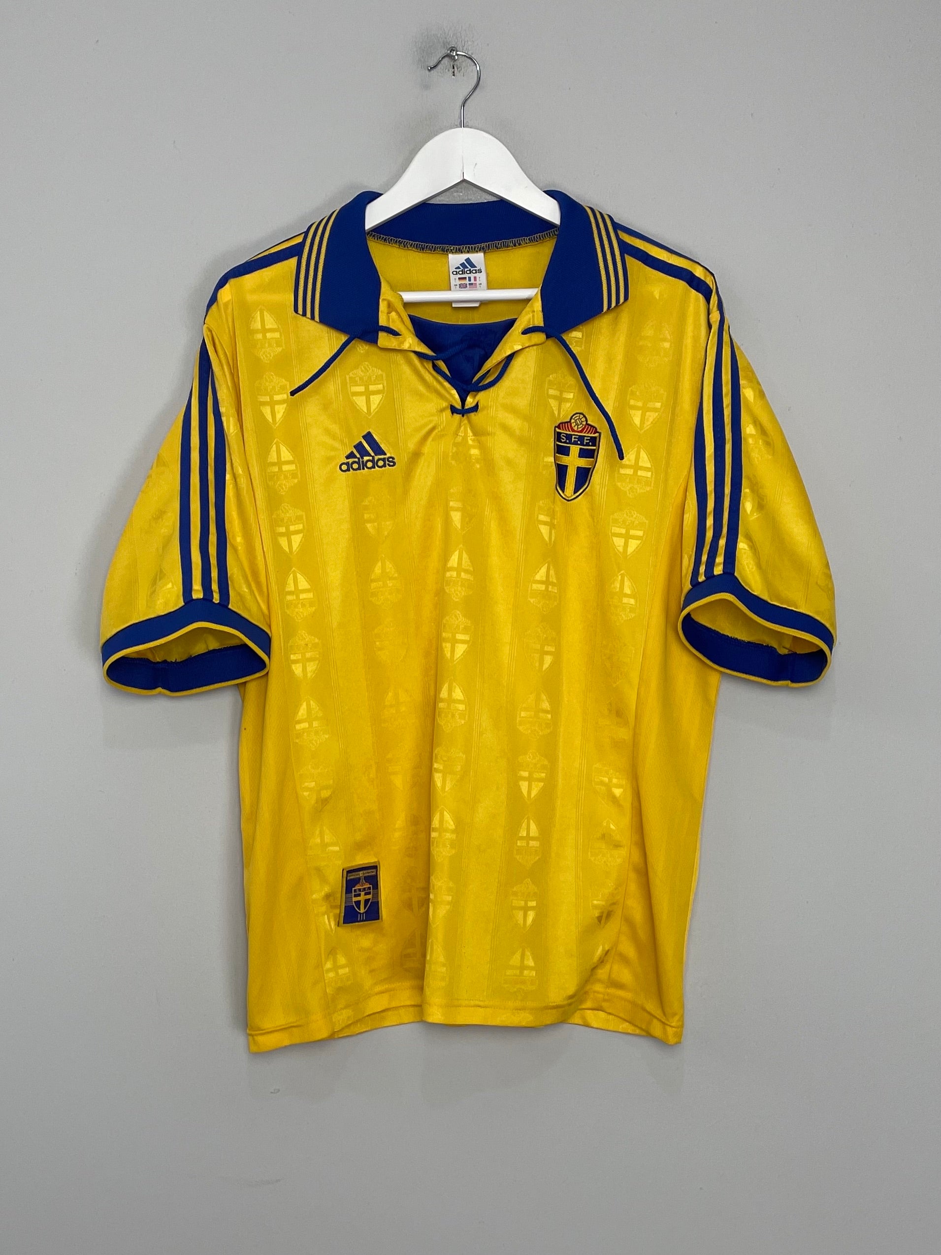 1998/99 SWEDEN HOME SHIRT (L) ADIDAS