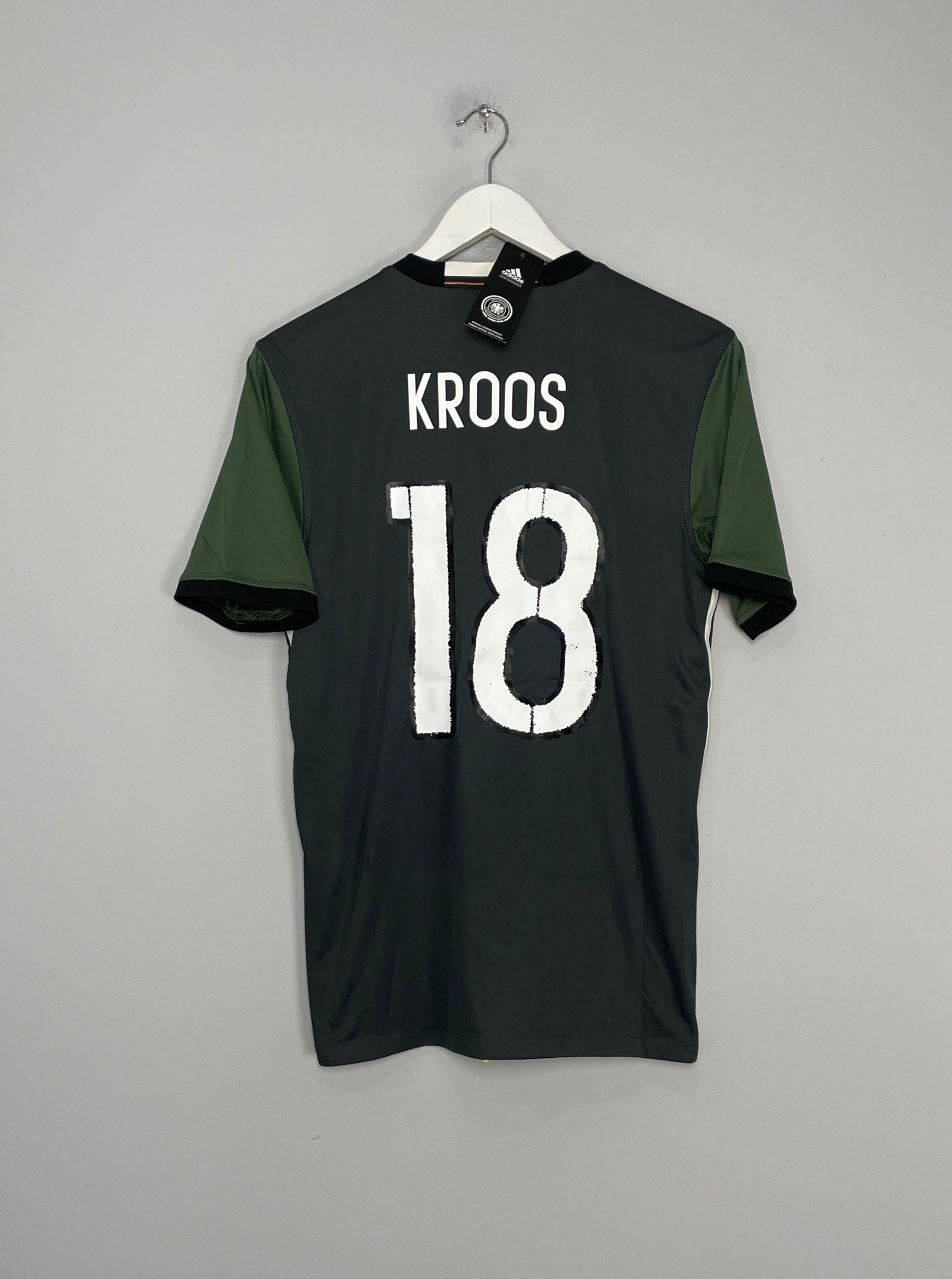 2015/16 GERMANY KROOS #18 *BNWT* AWAY SHIRT (S) ADIDAS