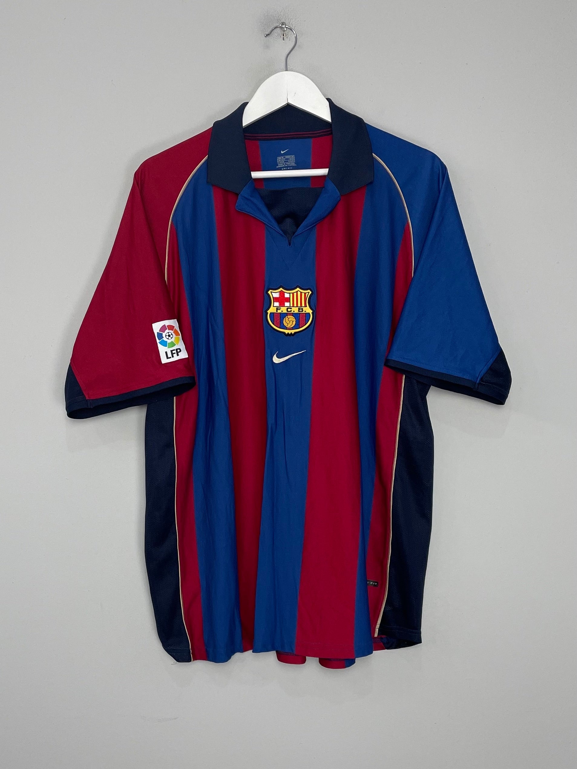 2001/02 BARCELONA HOME SHIRT (XL) NIKE