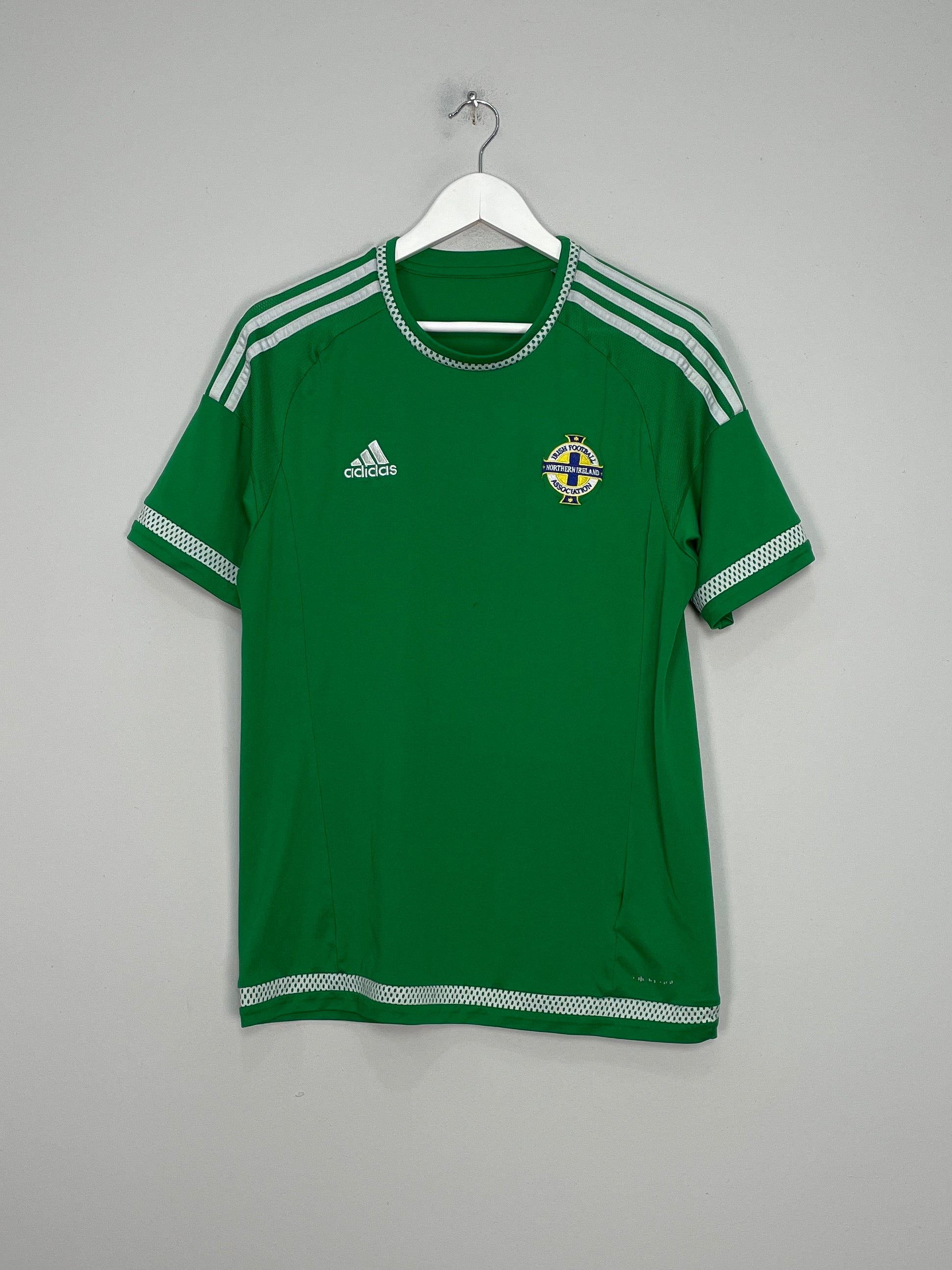 Image of the Northern Ireland shirt from the 2015/16 season