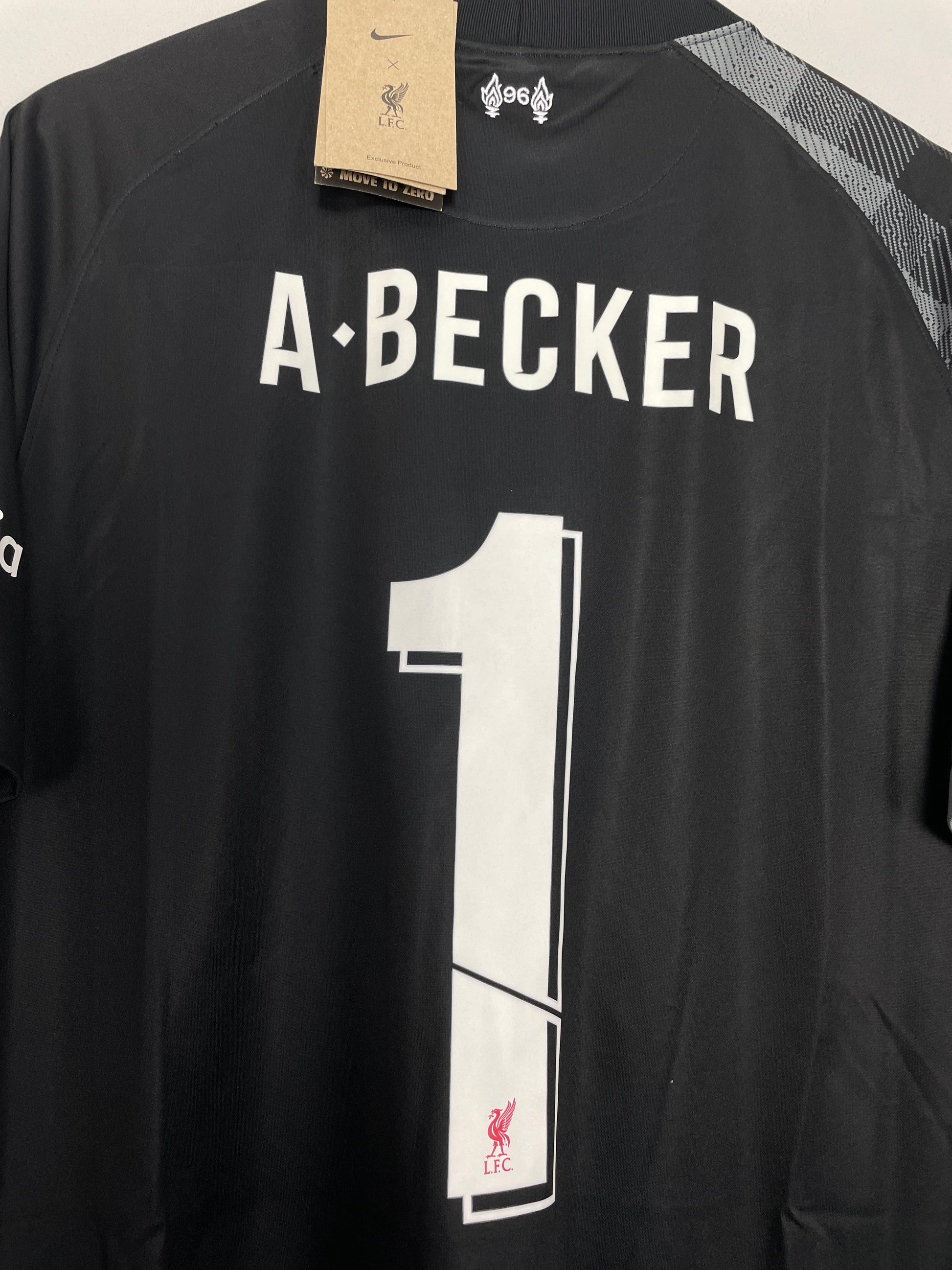 YOUTH 2021/22 Liverpool 1 Alisson Becker long sleeve Away White Jersey(With  Shorts)