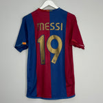 2006/07 BARCELONA MESSI #19 HOME SHIRT (M) NIKE