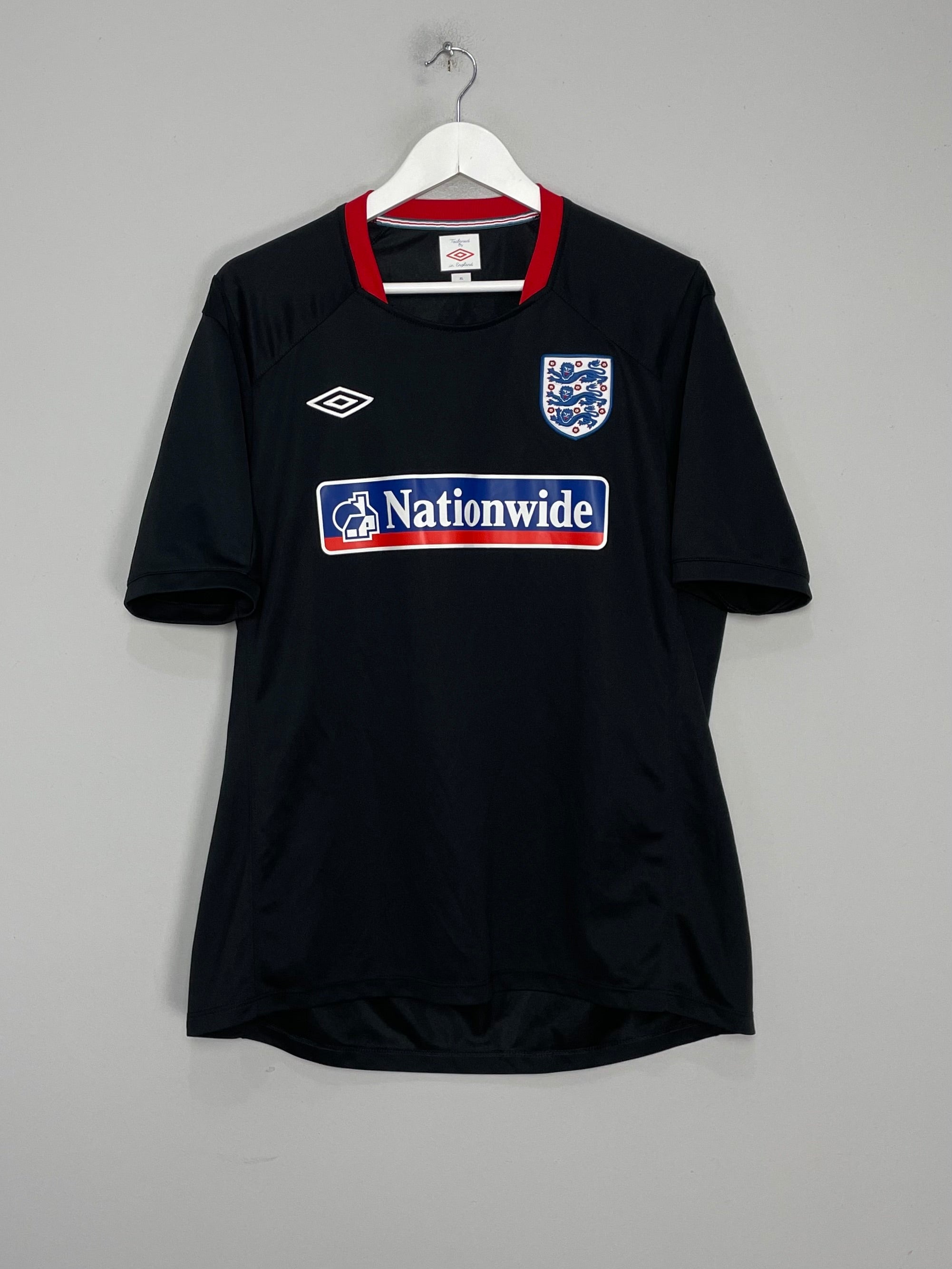 2013 ENGLAND TRAINING SHIRT (XL) UMBRO