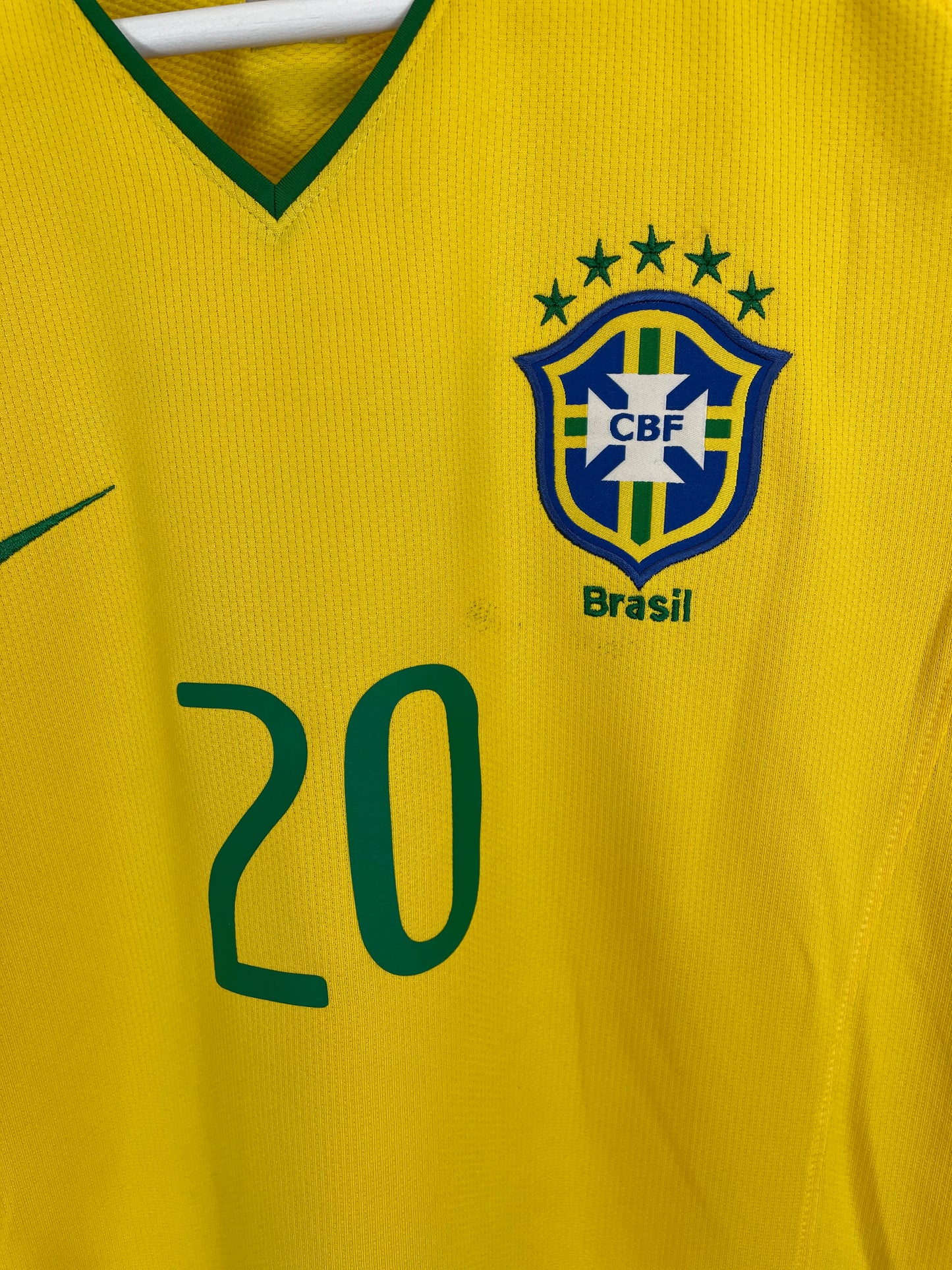 2008/10 BRAZIL CIRO #20 *SIGNED* HOME SHIRT (M) NIKE