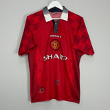 1996/98 MANCHESTER UNITED CANTONA #7 HOME SHIRT (M) UMBRO