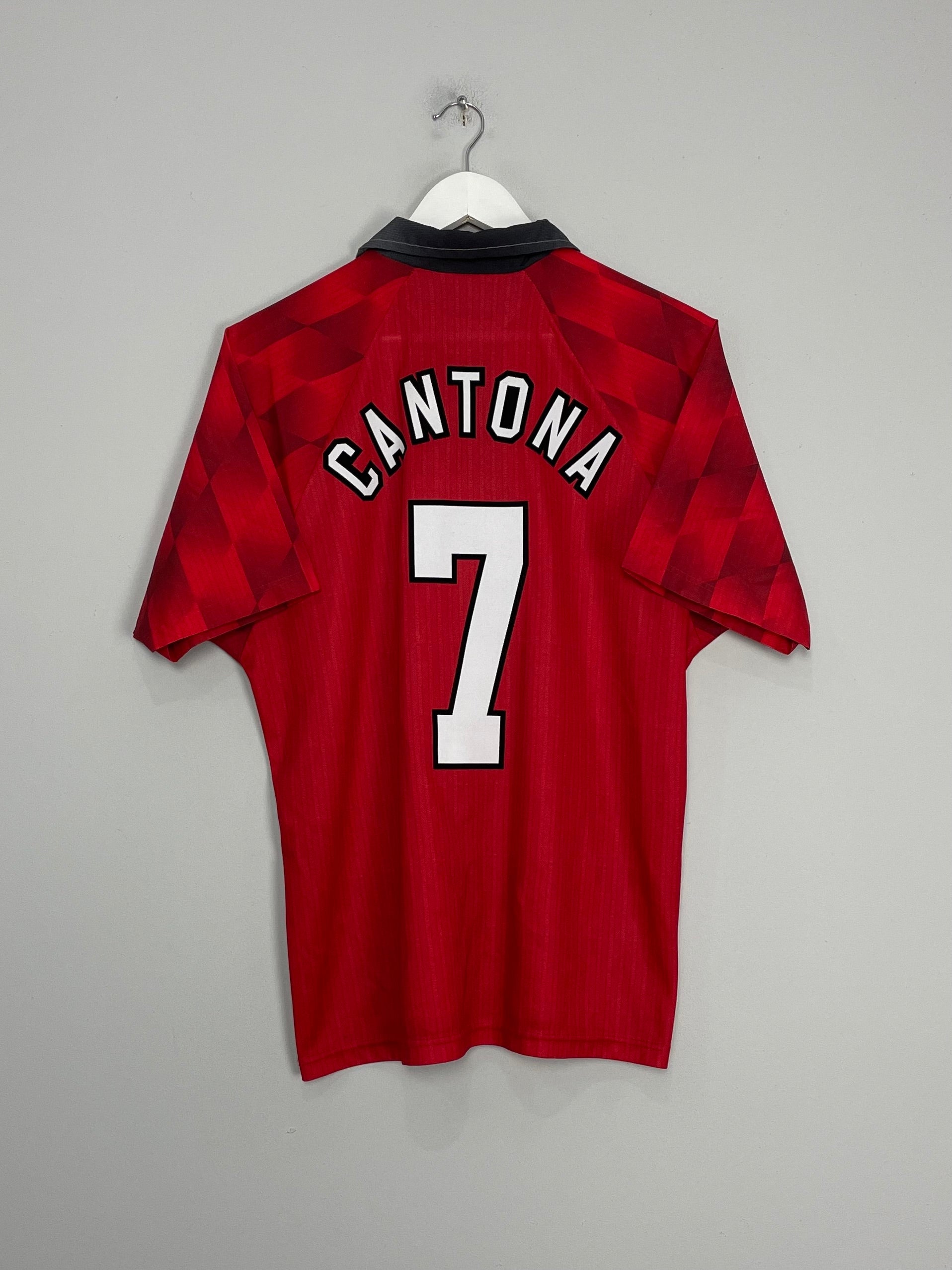 1996/98 MANCHESTER UNITED CANTONA #7 HOME SHIRT (M) UMBRO